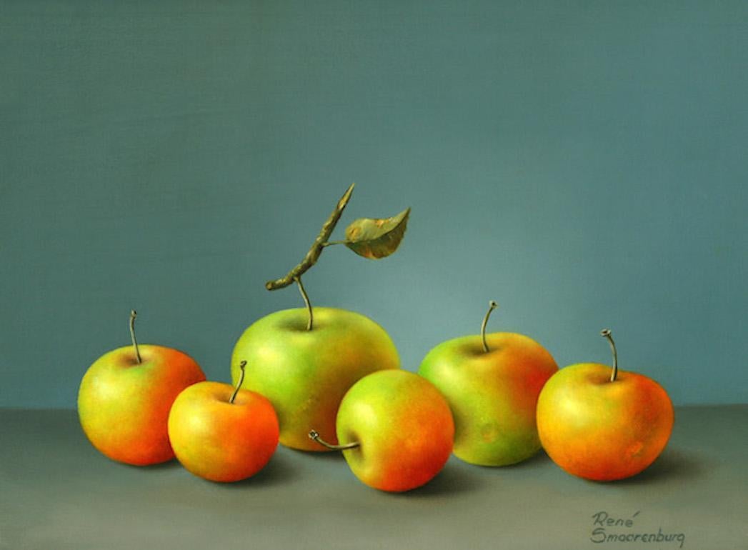 René Smoorenburg  Figurative Painting - "Apples on Blue" Contemporary Fine Dutch Realist Still-Life Painting of Fruit