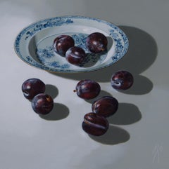 ''Plums on light'', Contemporary Still Life with Porcelain and Fruit