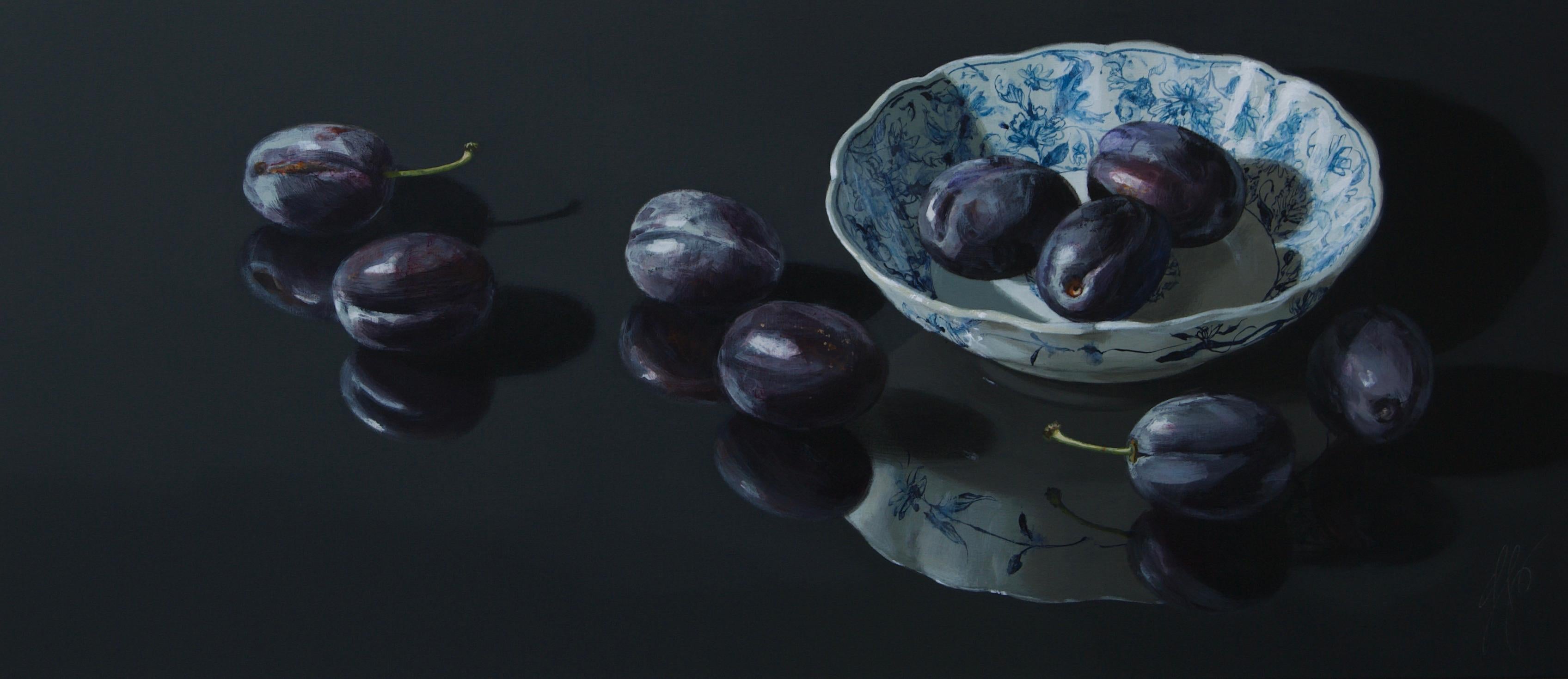 Sasja Wagenaar Figurative Painting - ''Plums'', Contemporary Still Life Porcelain with Fruit, Plums