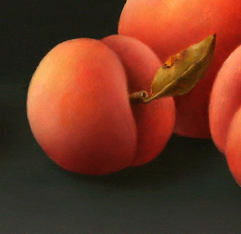 “5 Peaches” Contemporary Fine Realist Still-Life Painting of Peaches, Fruit - Black Figurative Painting by René Smoorenburg 