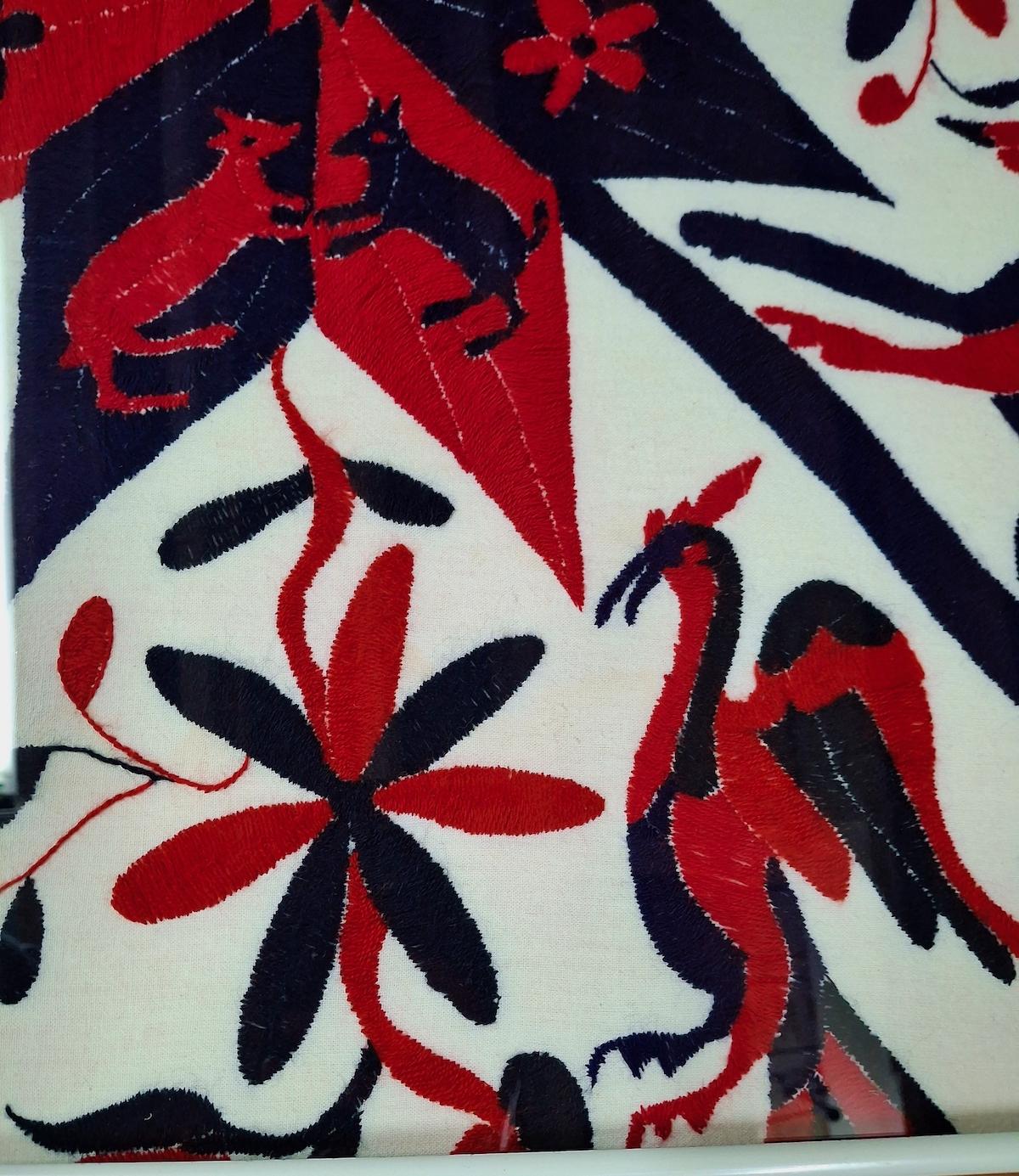 Mexico’s Tenango-Style Otomi Embroidery For Sale 4