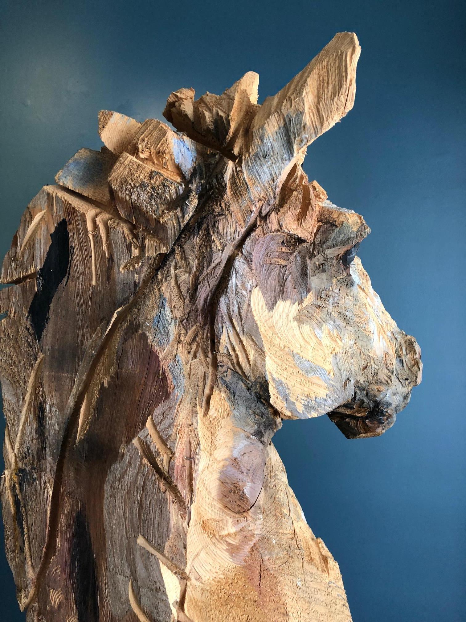 Wood Horse sculpture, carved from oak with a chainsaw, Jürgen Lingl-Rebetez, - Contemporary Sculpture by Jürgen Lingl - Rebetez 