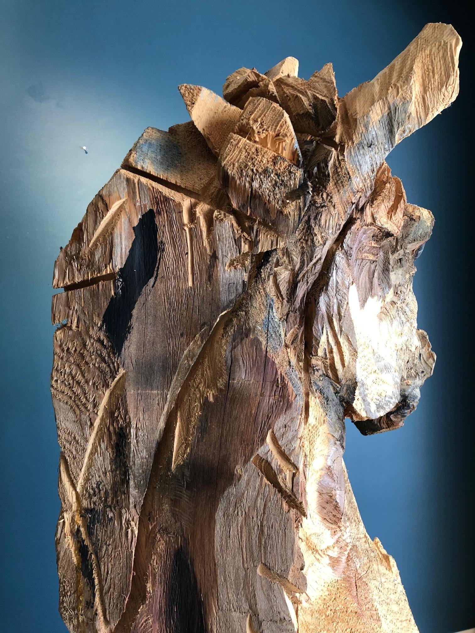 Wood Horse sculpture, carved from oak with a chainsaw, Jürgen Lingl-Rebetez, 1