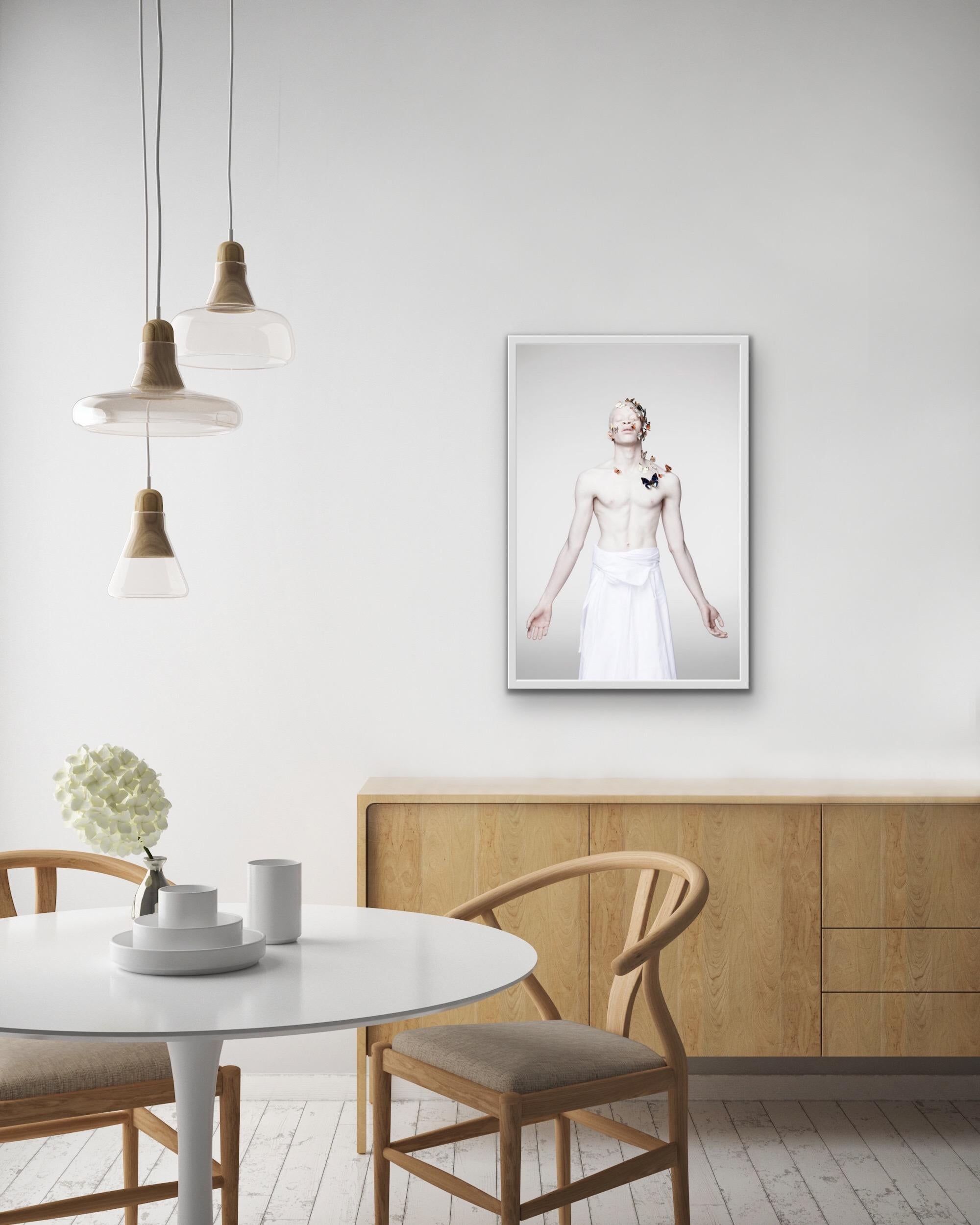 'Liberty II', Photographic glycée print on 100% cotton art paper  - Gray Portrait Print by Justin Dingwall