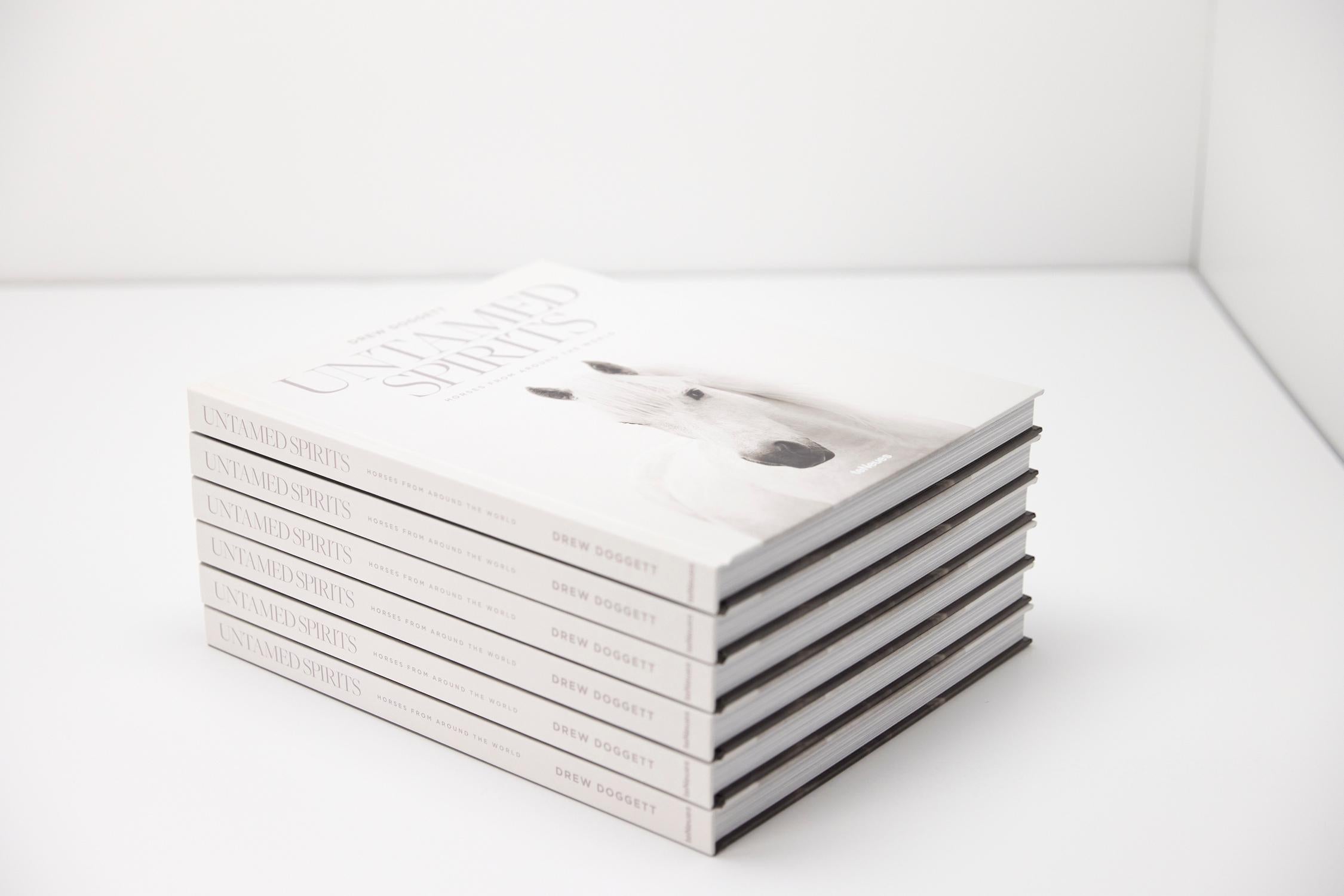 Spiriti indomiti: Cavalli da tutto il mondo - Libro in edizione speciale in vendita 2
