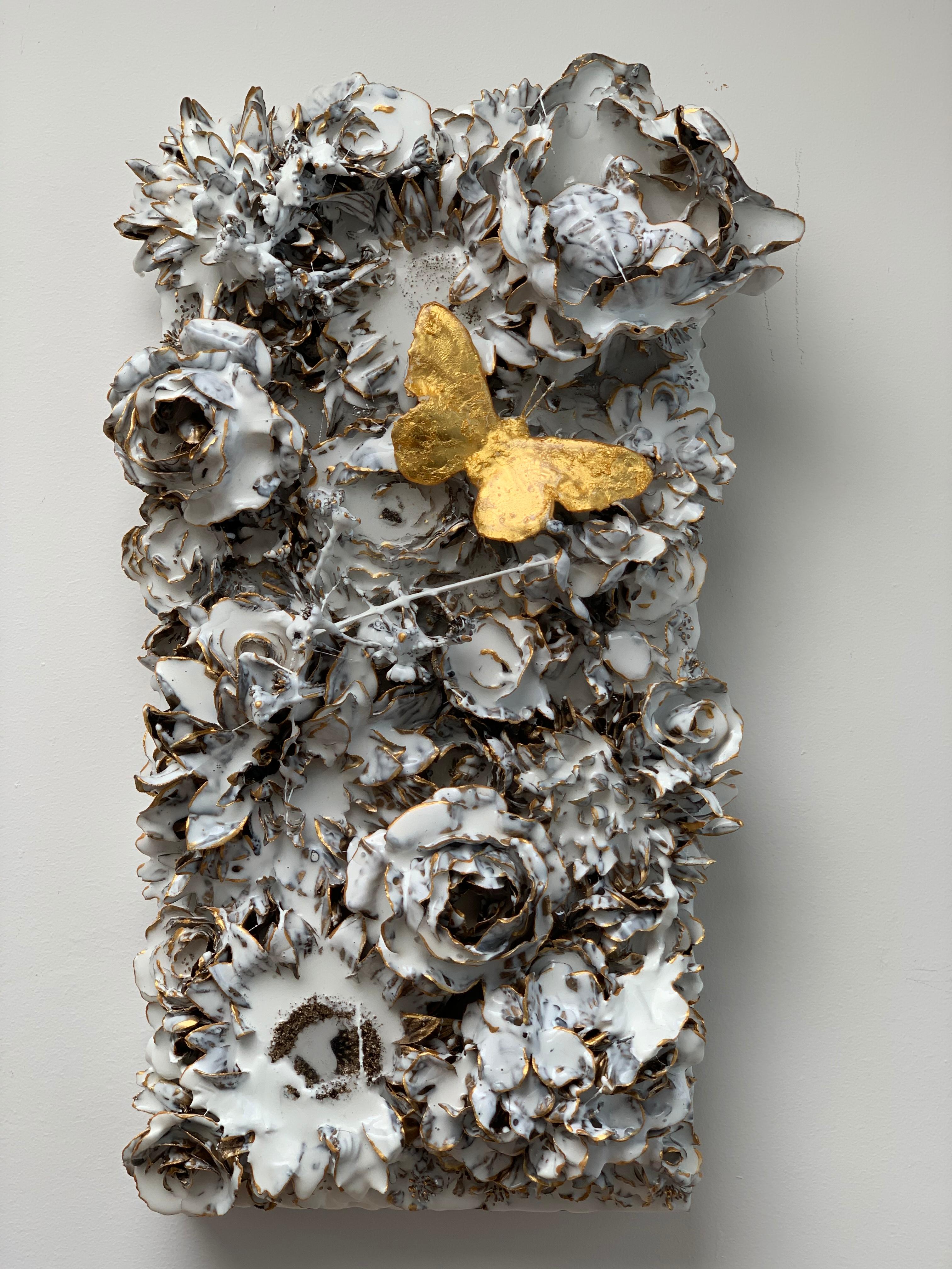 Gilded Flight - Contemporary Sculpture by Kristina Grace