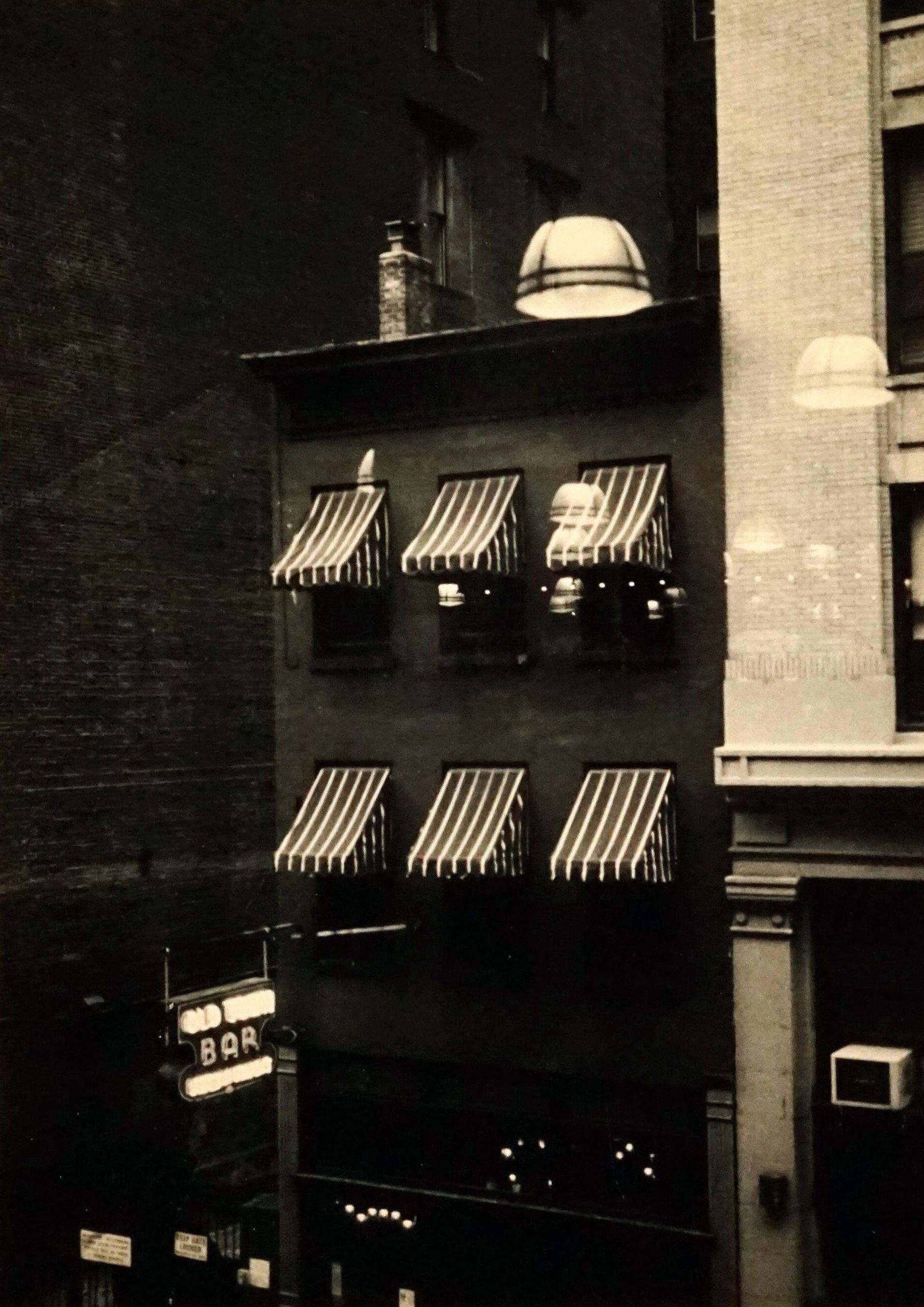 Ernesto Esquer Black and White Photograph - 18th Street, Manhattan
