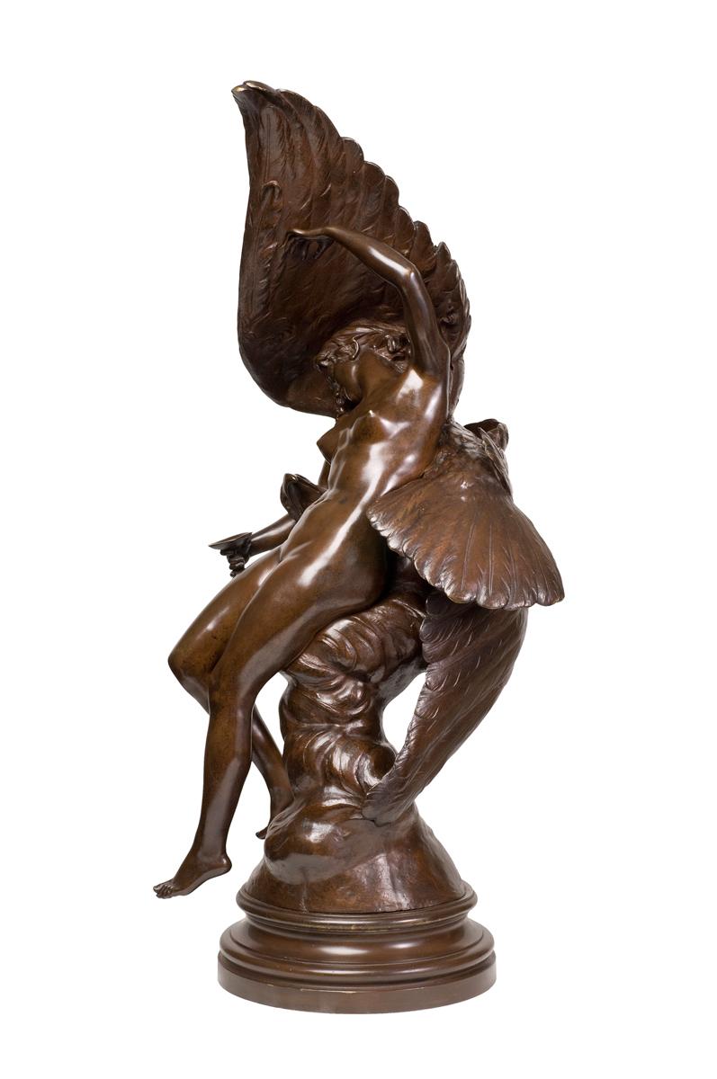 Jupiter & Hébé:: bronze romantique français - Académique Sculpture par Jean Coulon