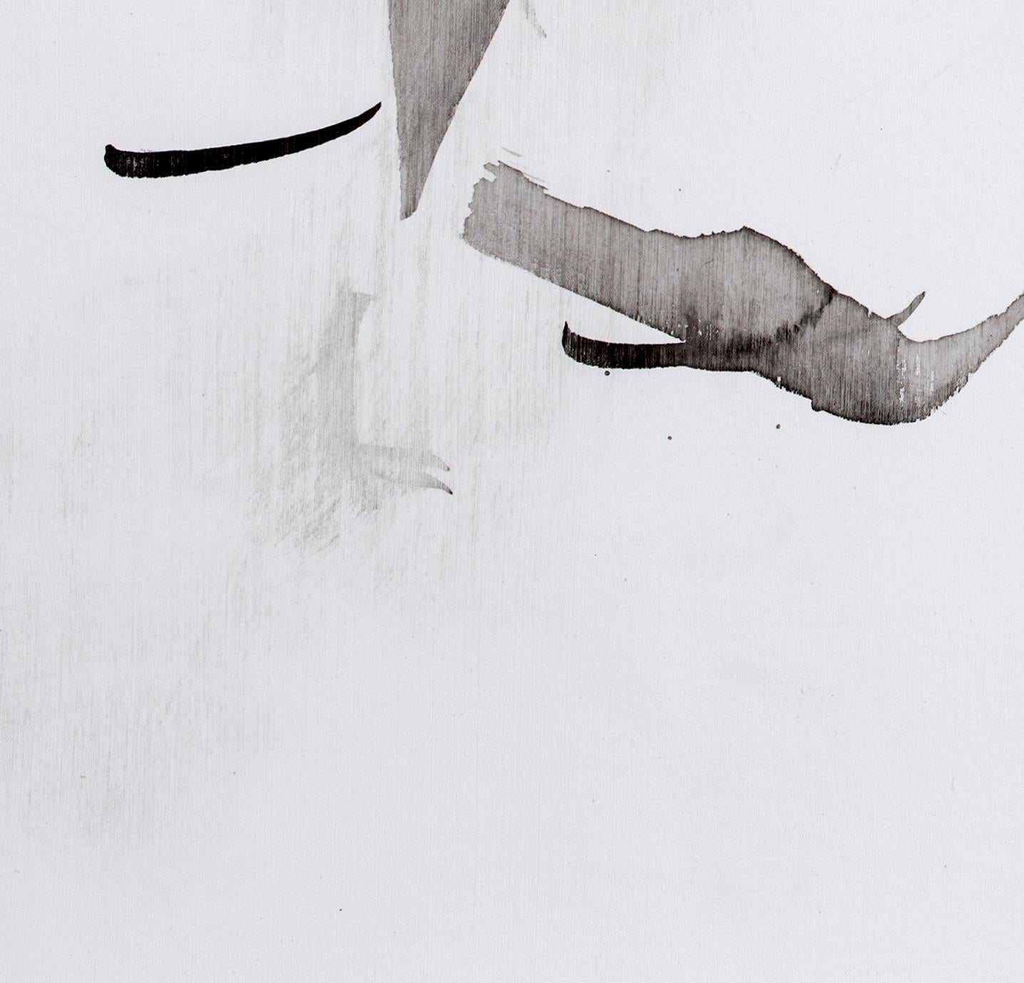 Dream: gerahmte abstrakte persische Kalligrafie-Tintezeichnung/Gemälde auf Papier (Grau), Abstract Drawing, von Nazanin Moghbeli