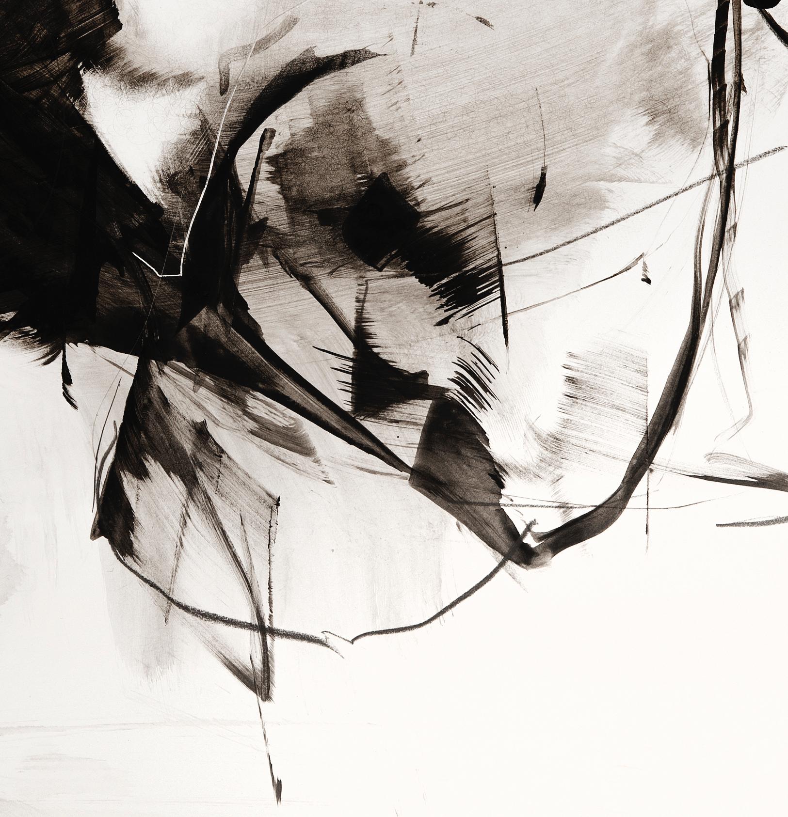 Abstrakte Kalligraphie-Tintezeichnung / Gemälde auf Tonwand, Schwarz-Weiß – Art von Nazanin Moghbeli