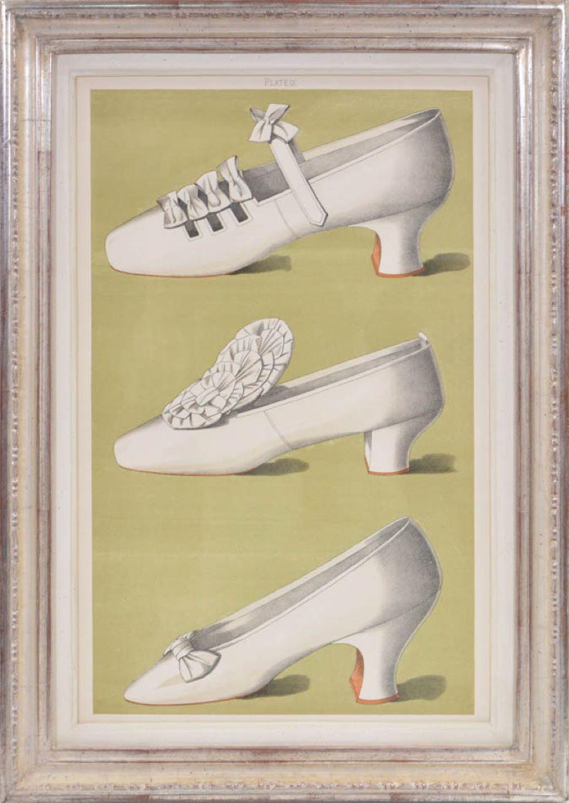 Groupe de six chaussettes de robe pour femmes du XIXe siècle - Naturalisme Print par Thomas Greig Watson