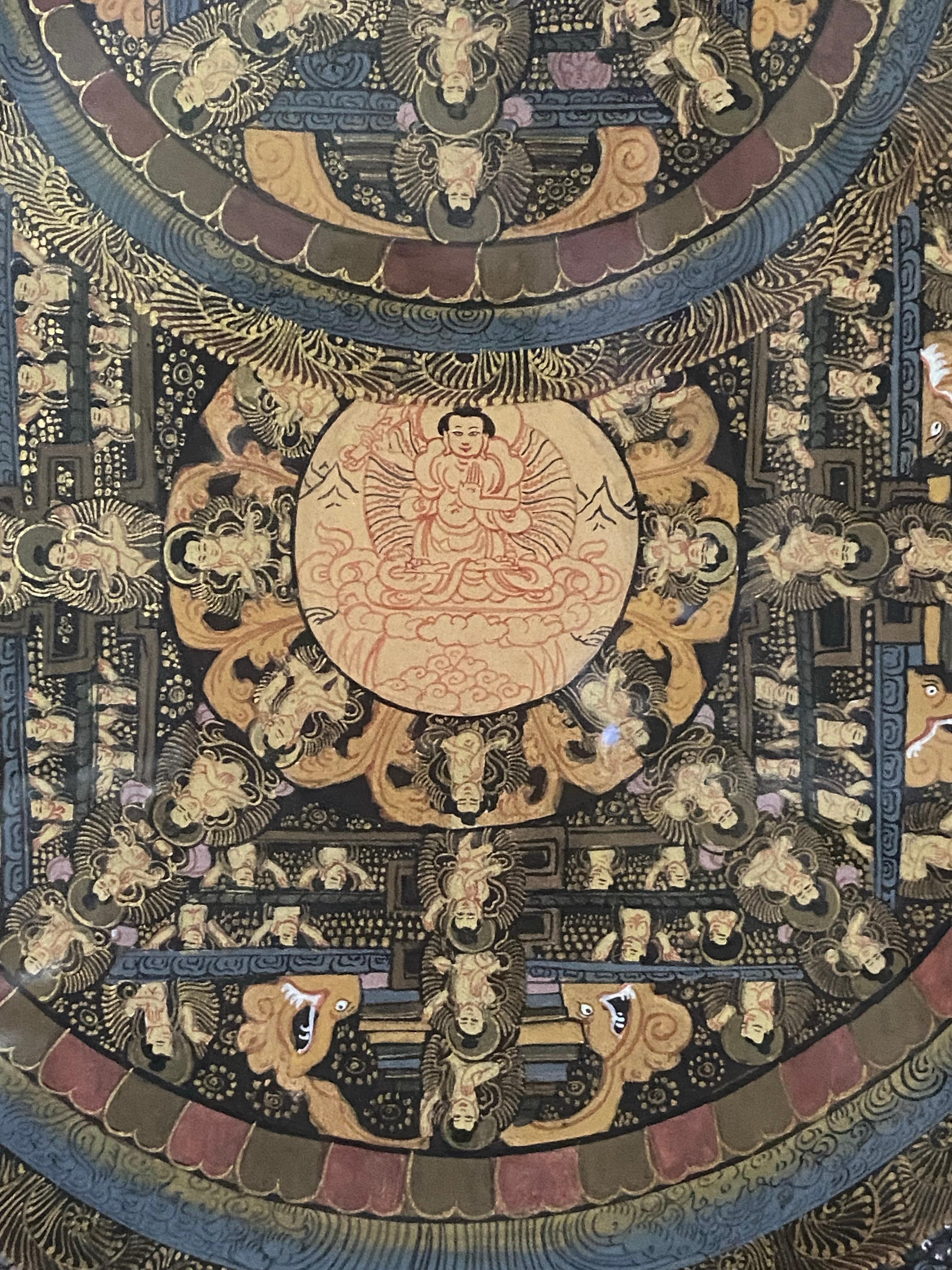 Thangka Mandala peint à la main sur toile encadrée avec or 24 carats en vente 5