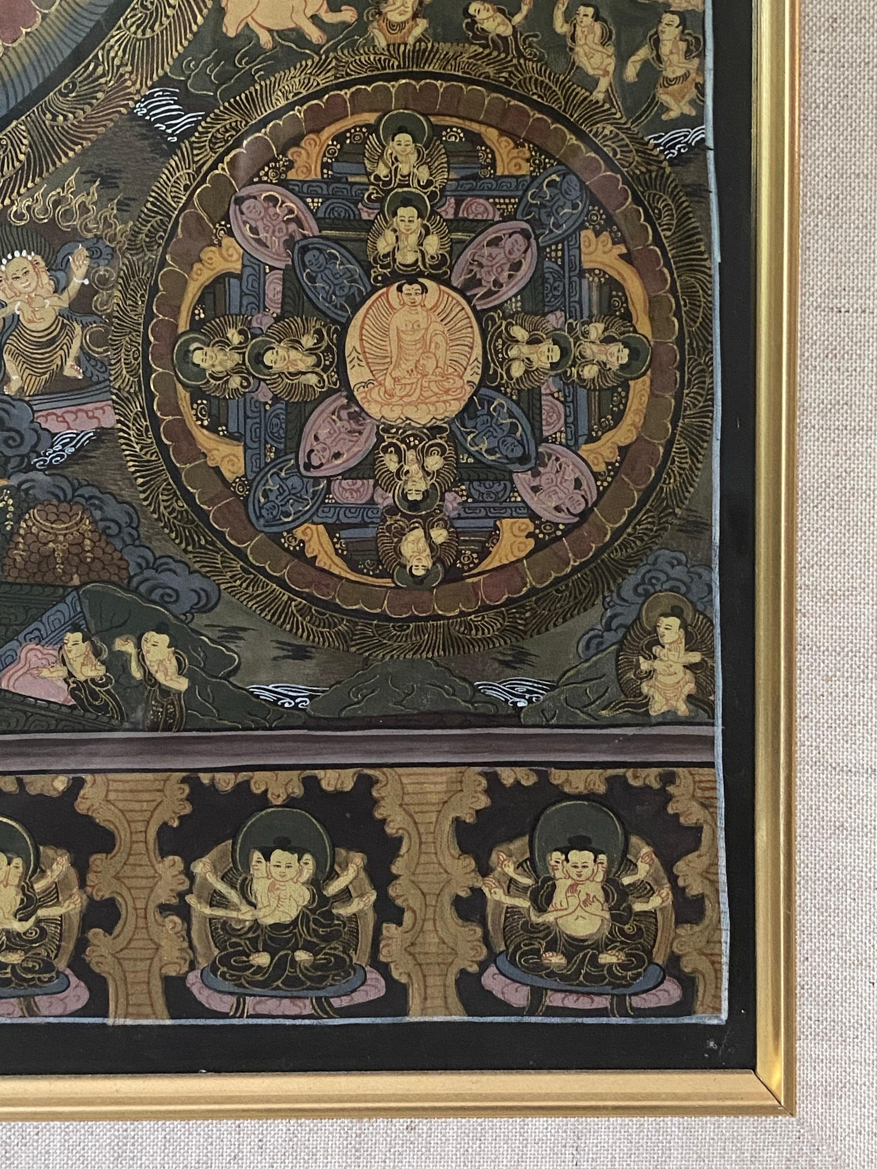 Thangka Mandala peint à la main sur toile encadrée avec or 24 carats en vente 7