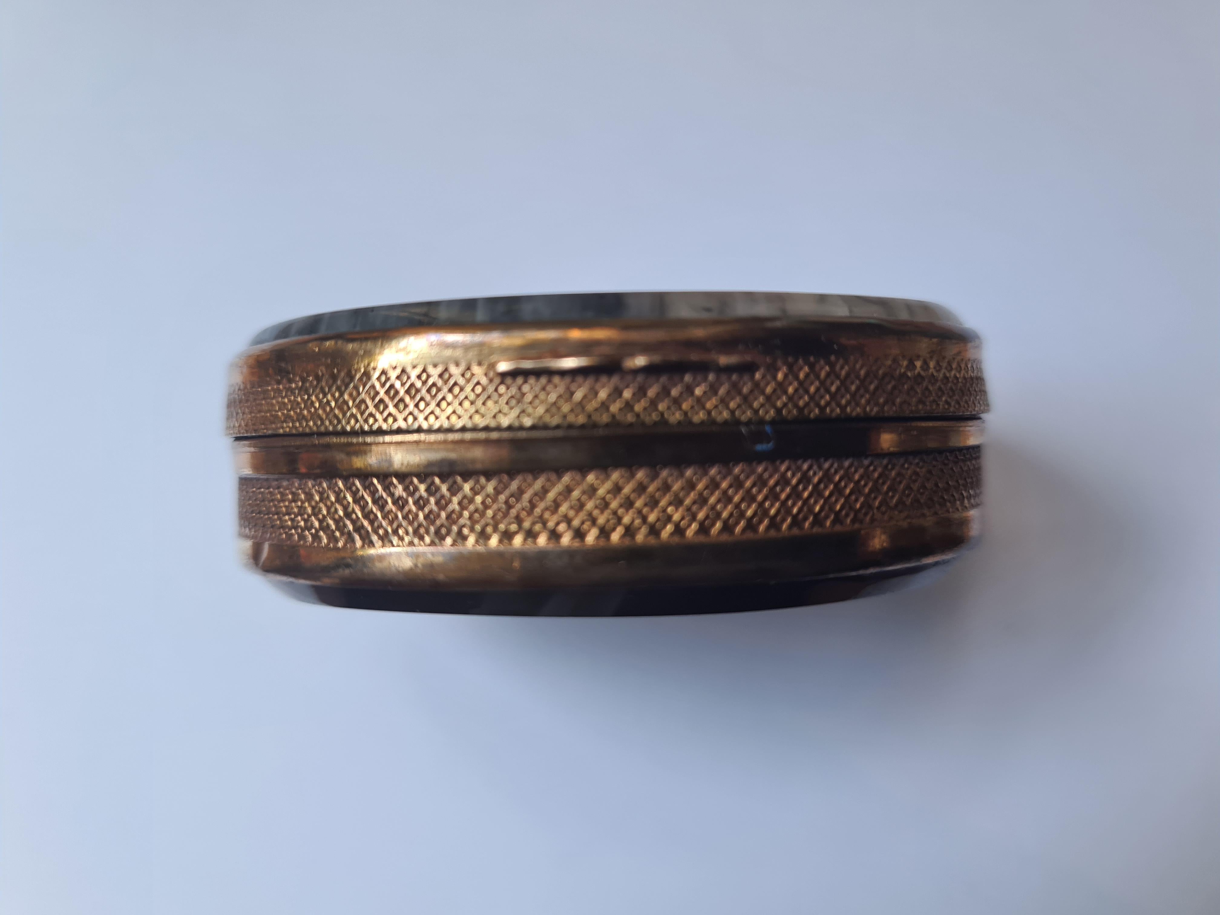 Agate Box Antique 19th Century With Gilt Pomponne Mounts en vente 3