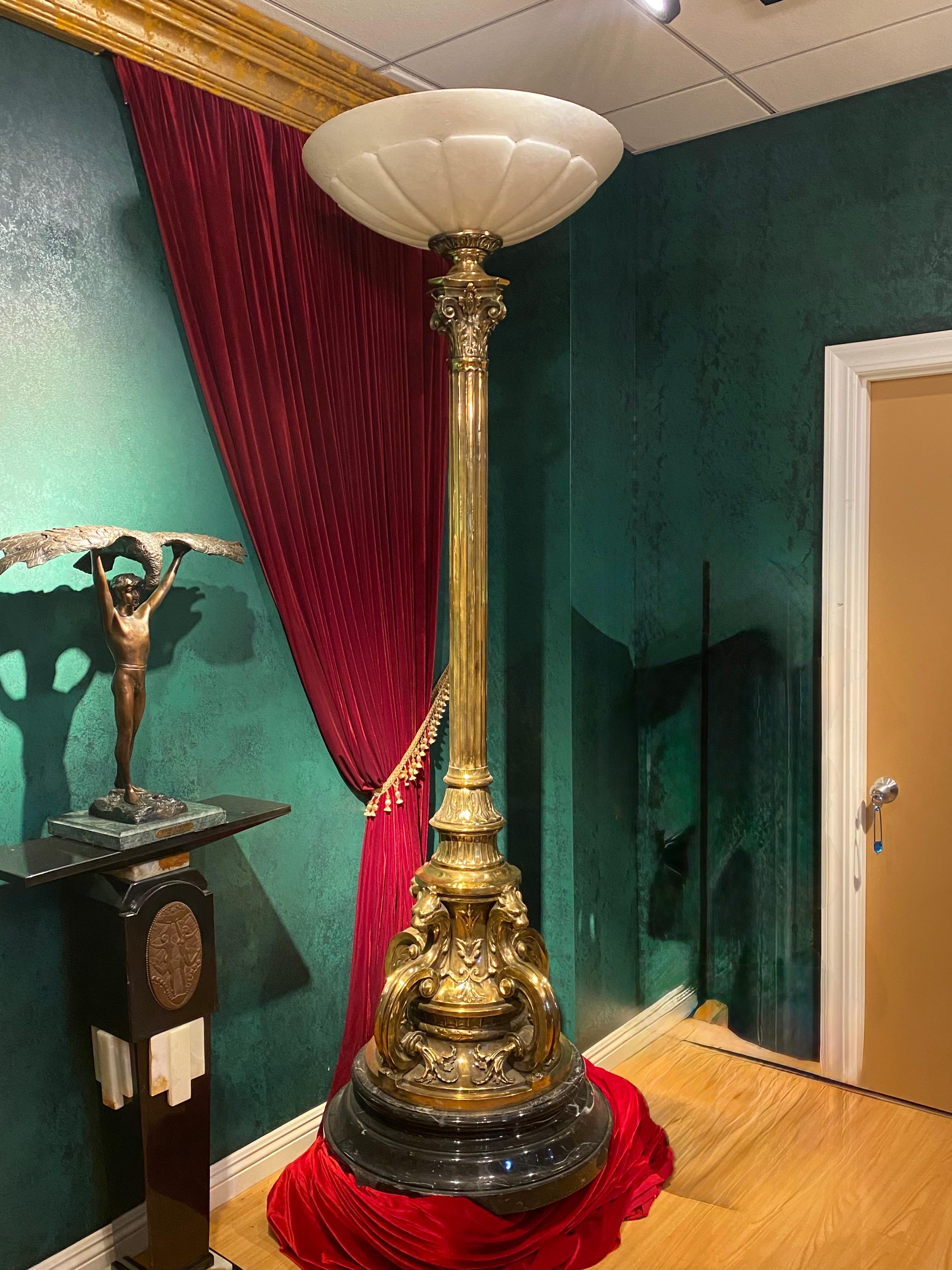 Lampes torchères Empire bronze - Victorien Sculpture par Unknown