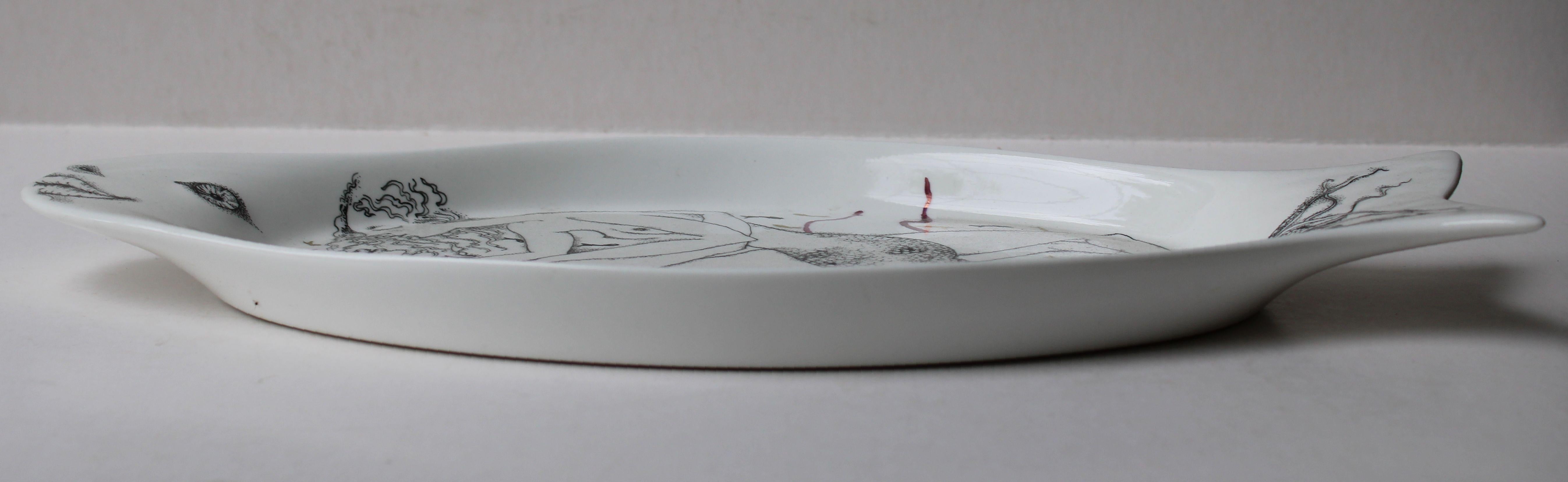  L'eau  2009, assiette en porcelaine peinte, 39х19х2,5 cm en vente 3