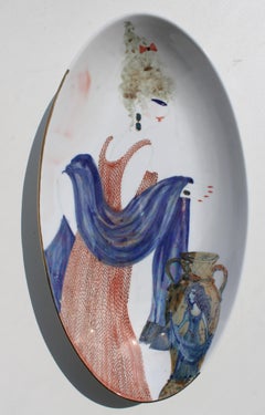 Decorative bowl. A lady with a scarf  Porcelain, 5.5x41.5x22.5 cm
