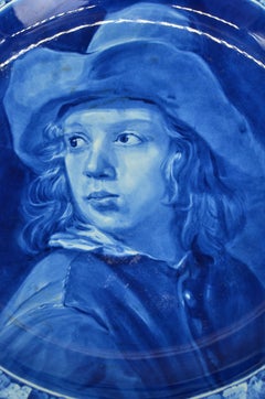 Assiette murale en porcelaine d'après le Portrait d'un jeune garçon au chapeau de Michael Boys