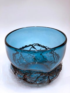 Wind knots, by Santa Bekmane. Blown glass, copper wire. D23xH18cm