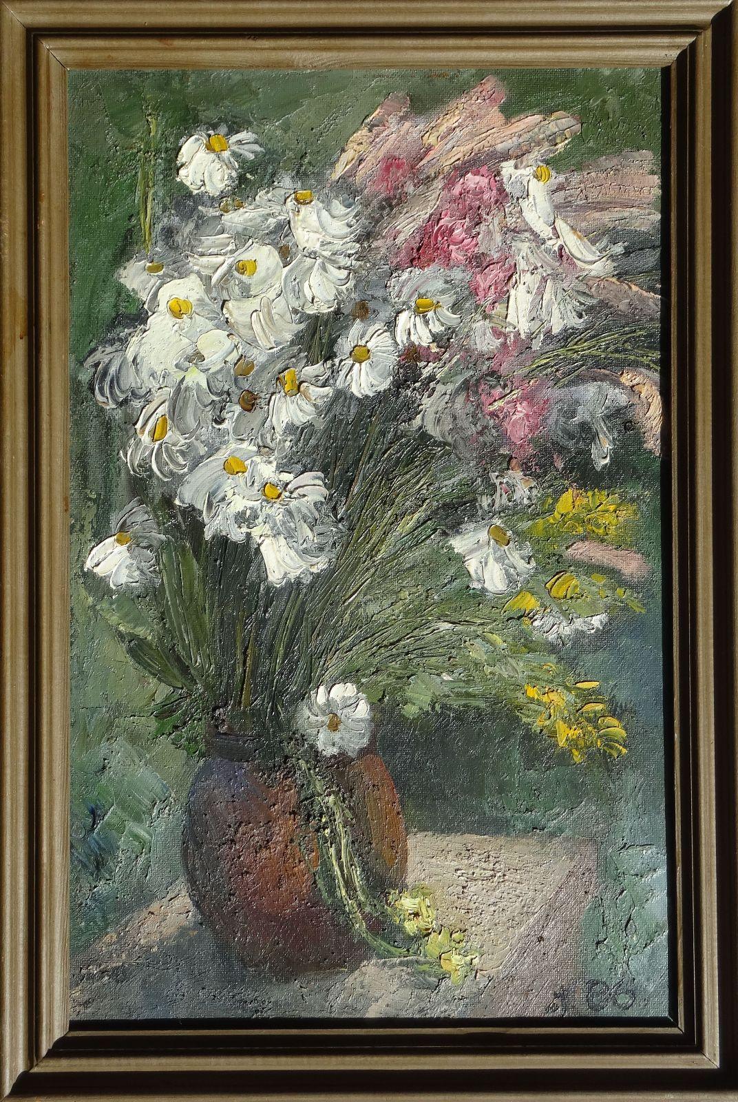 Flowers. 1986. Oil on cardboard, 72x46 cm - Painting by Janis Kalnmalis