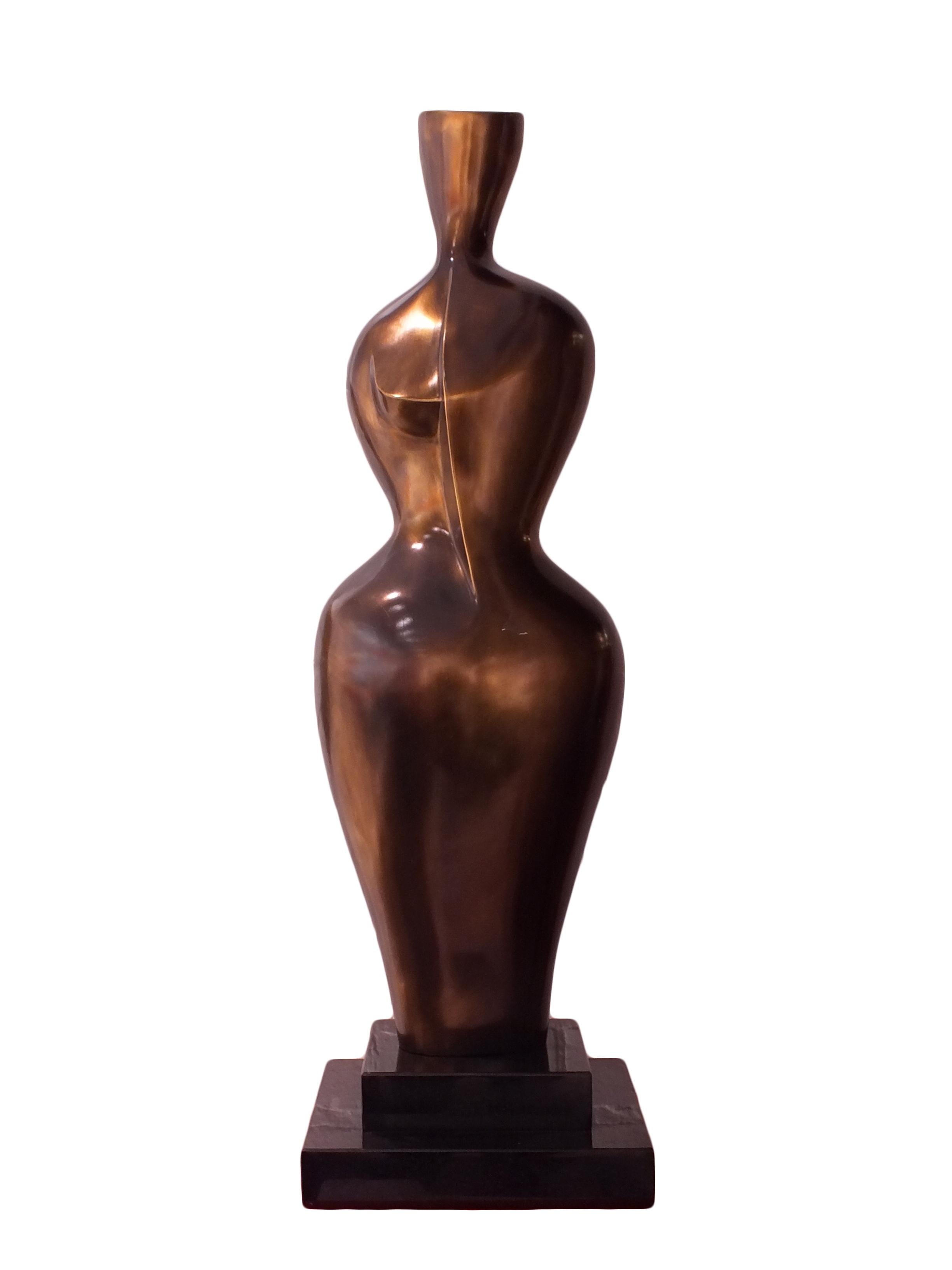 Paul Braslow  Figurative Sculpture - The Lady (Gold), Bronze 