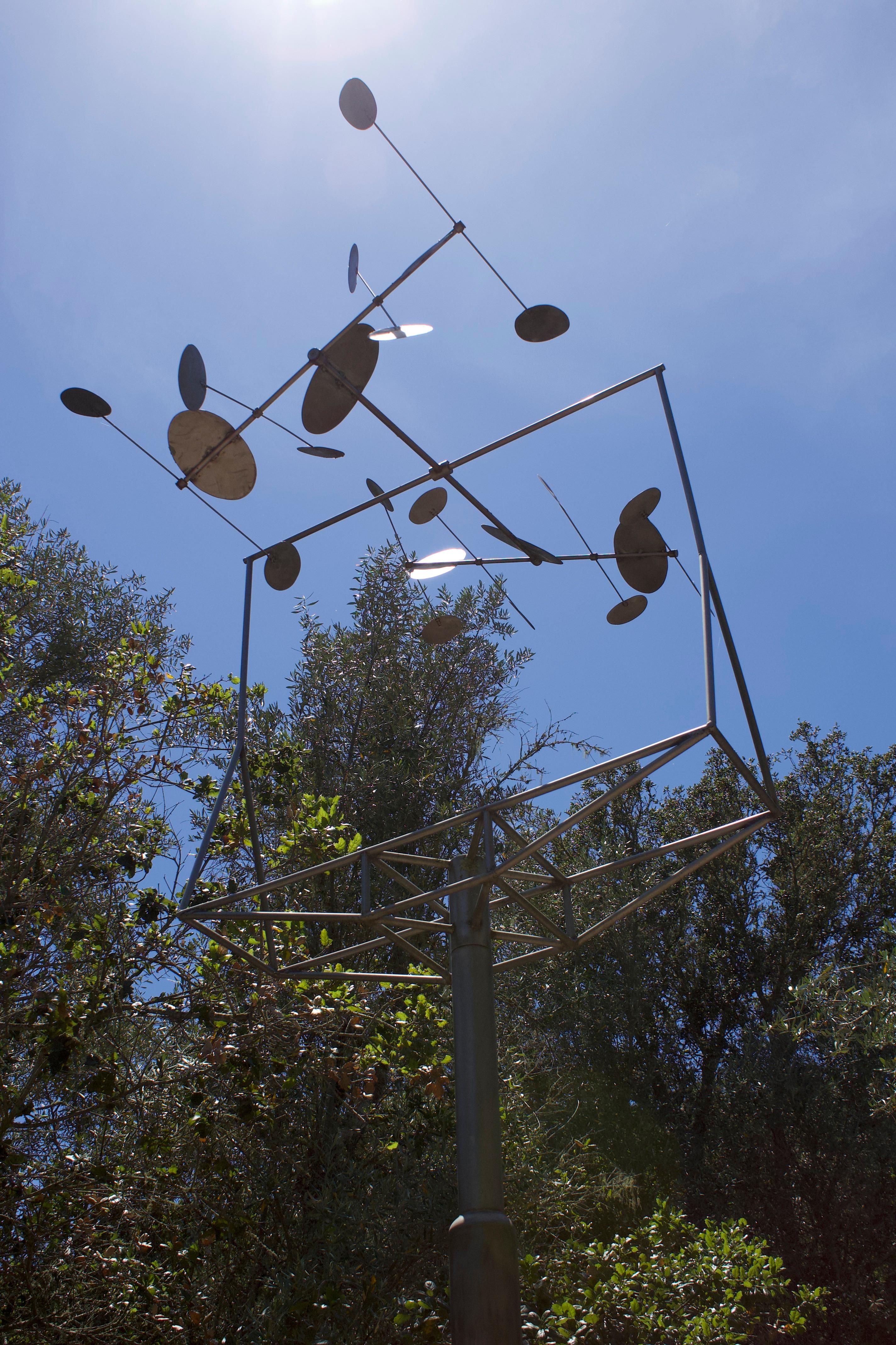 Stellar Motion, #25 (Square Frame) - Sculpture by Moto Ohtake