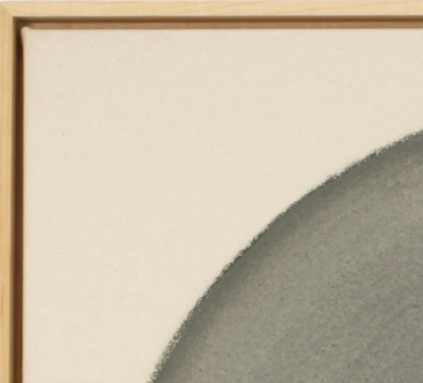 Circle in Grey N. 1 - Contemporary Art by Ryan Snow