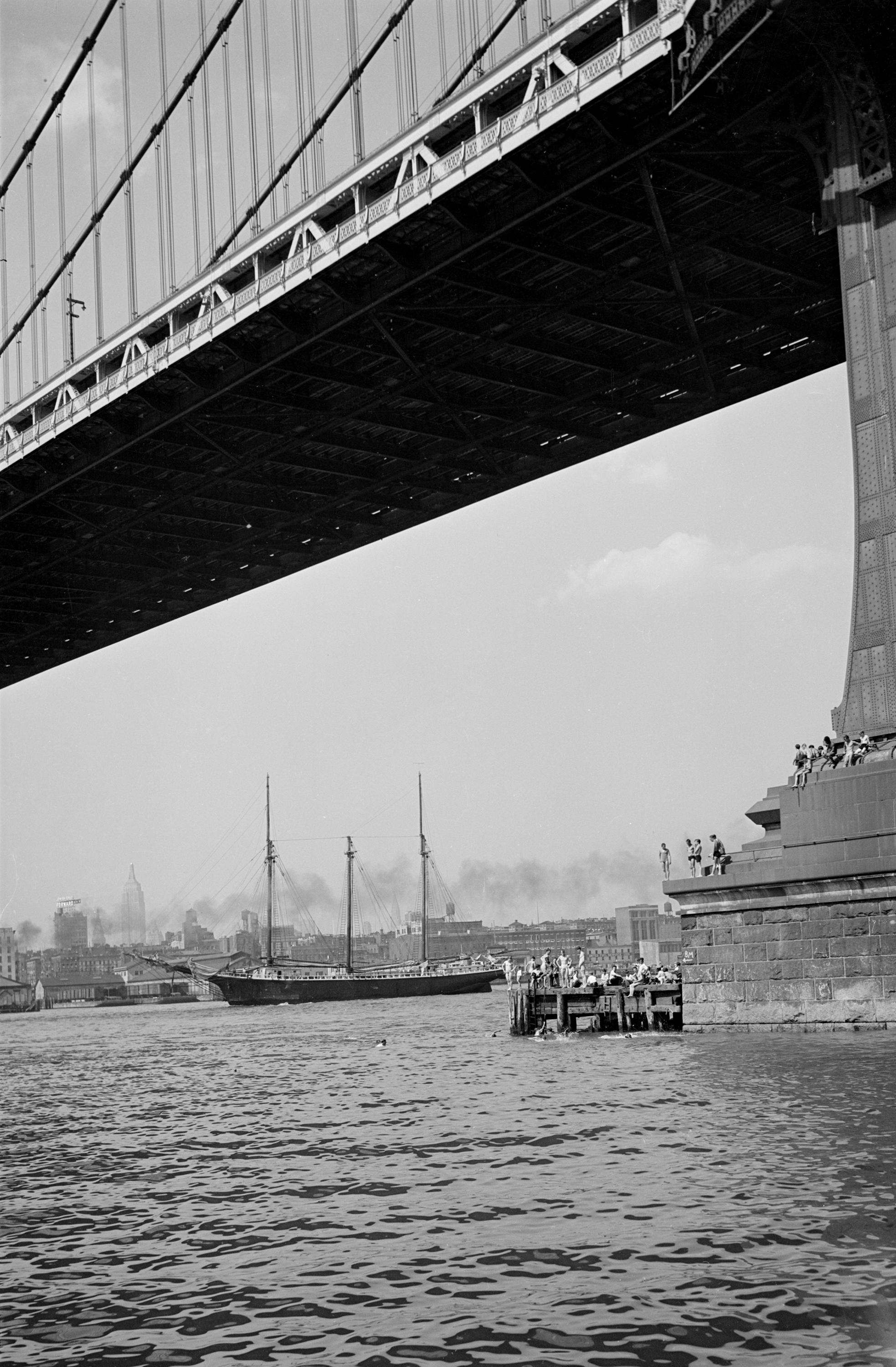 Percy Sperr Black and White Photograph - NYC Manhattan Bridge Divers c.1930