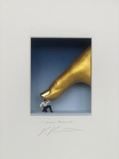 Under Pressure - contemporary art in boxes artwork by Volker Kuhn, design art