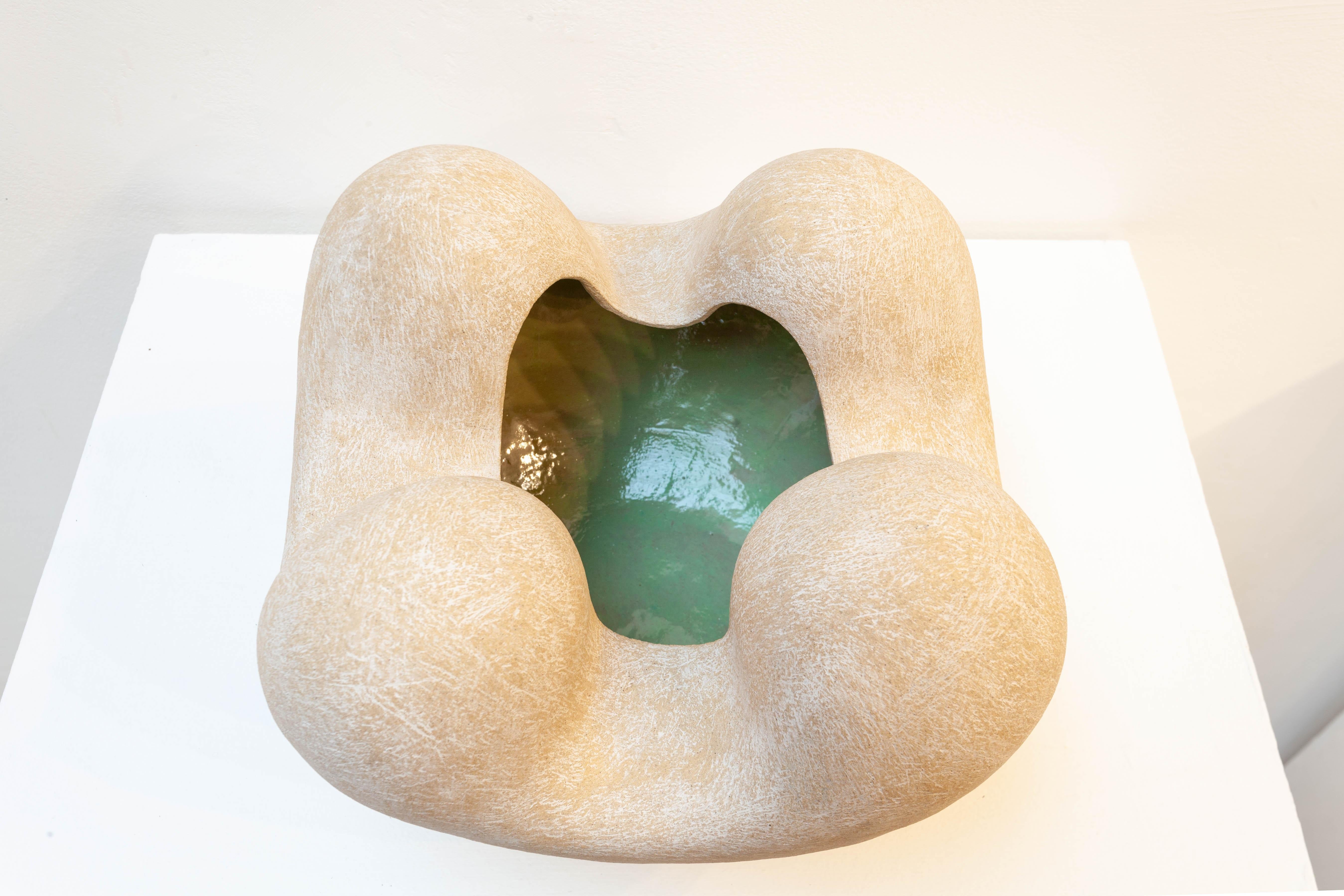 Curvaceous Pot - Abstract Sculpture by Alison McGechie