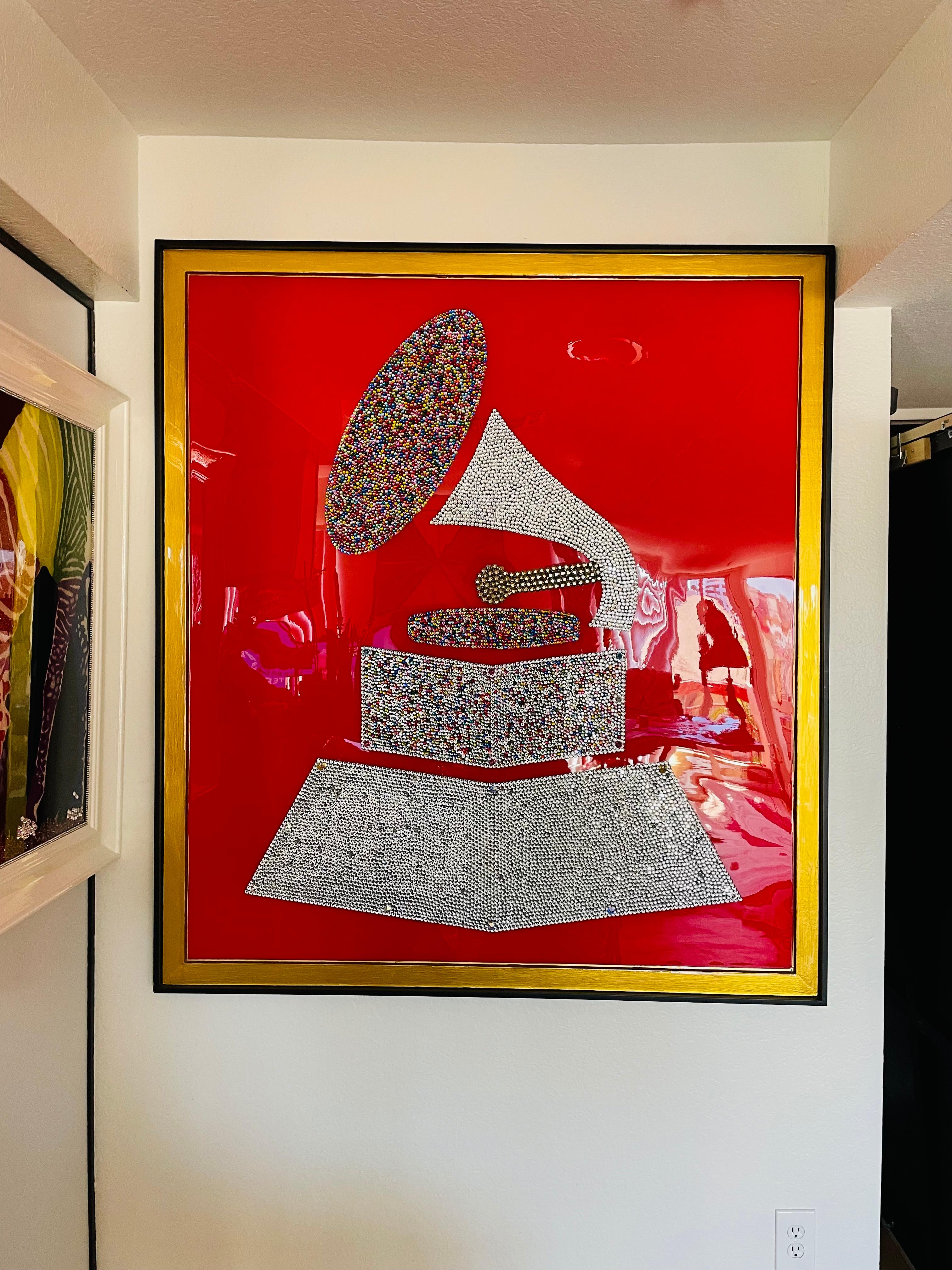 The Grand Grammy (Œuvre d'art originale au collage avec plus de 10 000 cristaux Swarovski et tchèques) en vente 2