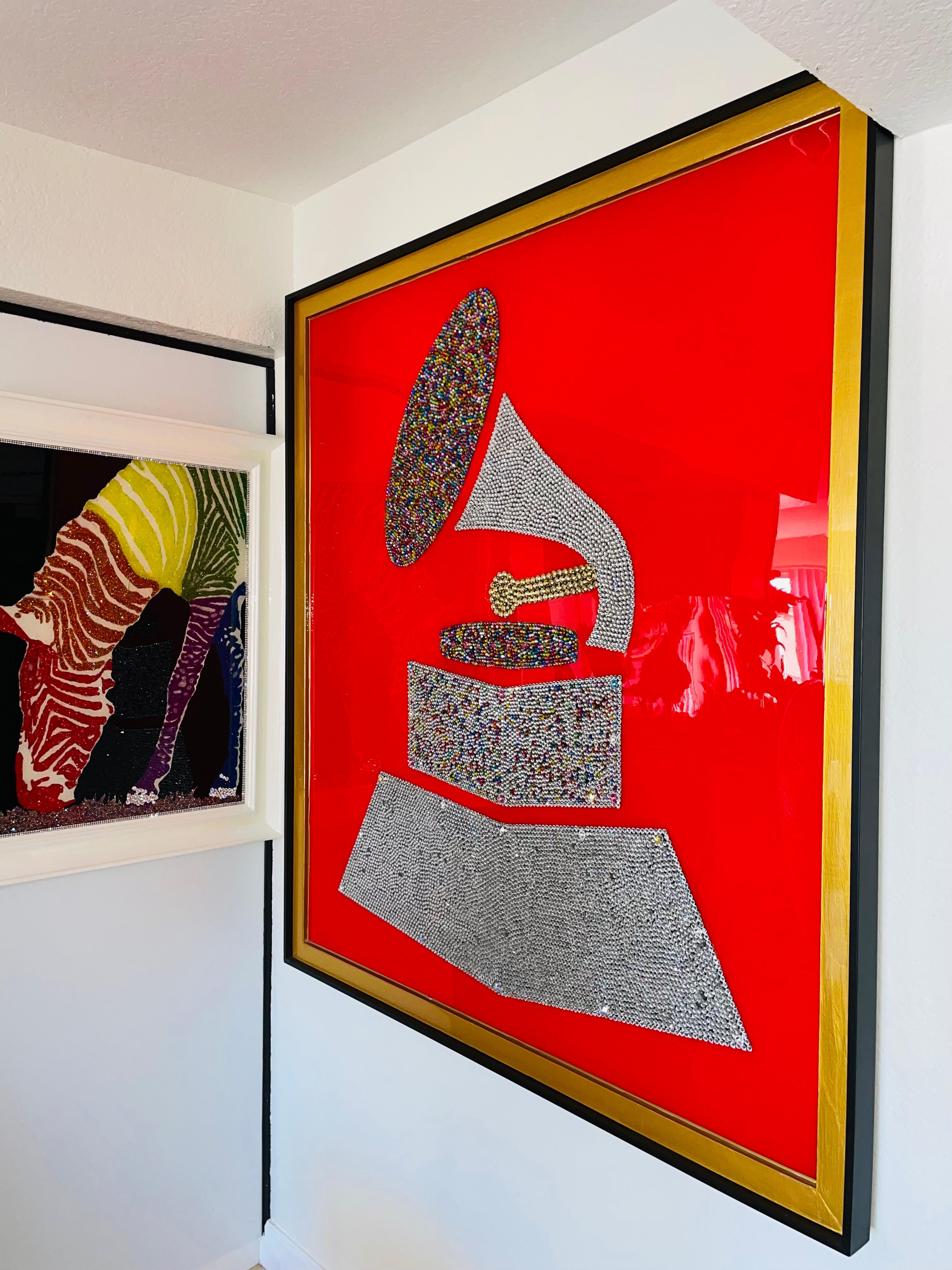 The Grand Grammy (Œuvre d'art originale au collage avec plus de 10 000 cristaux Swarovski et tchèques) en vente 3