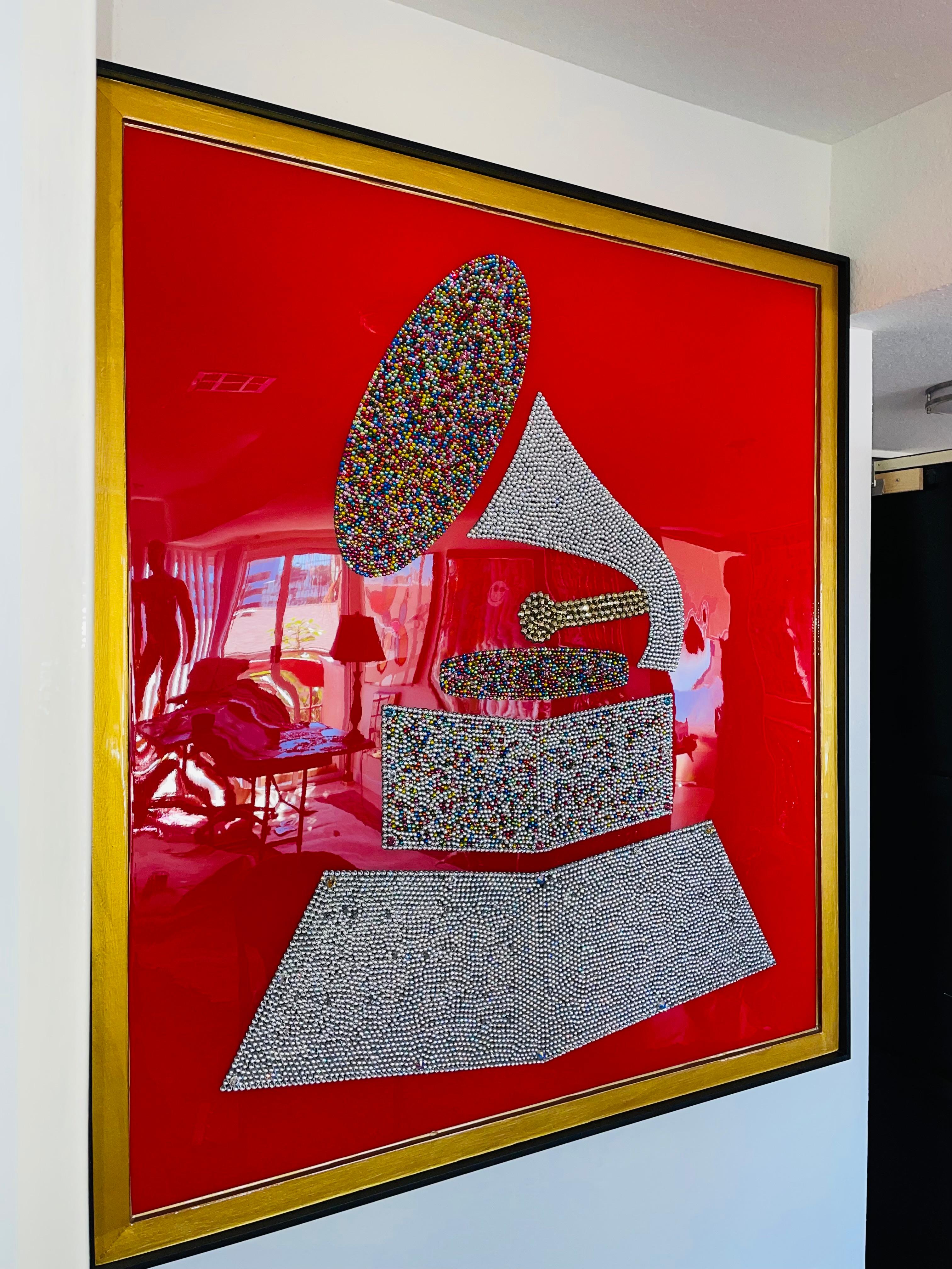 The Grand Grammy (Œuvre d'art originale au collage avec plus de 10 000 cristaux Swarovski et tchèques) en vente 4