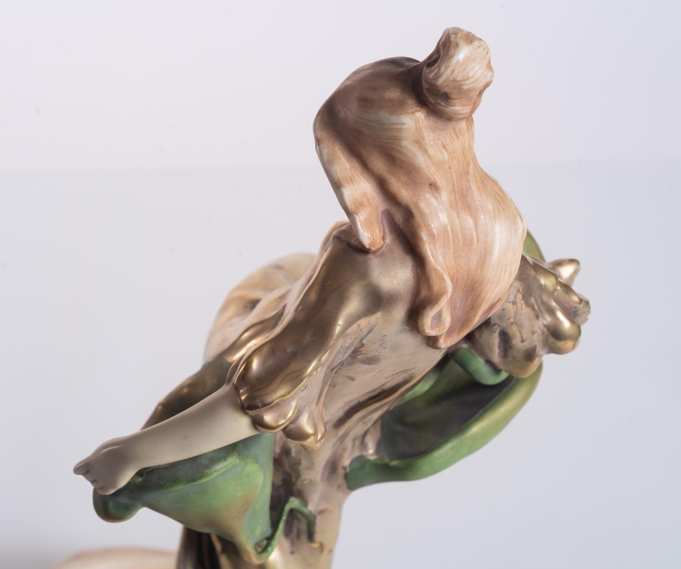 Dramatic Amphora Ceramic with Art Nouveau Maiden in Lily Bouquet c. 1900 For Sale 8