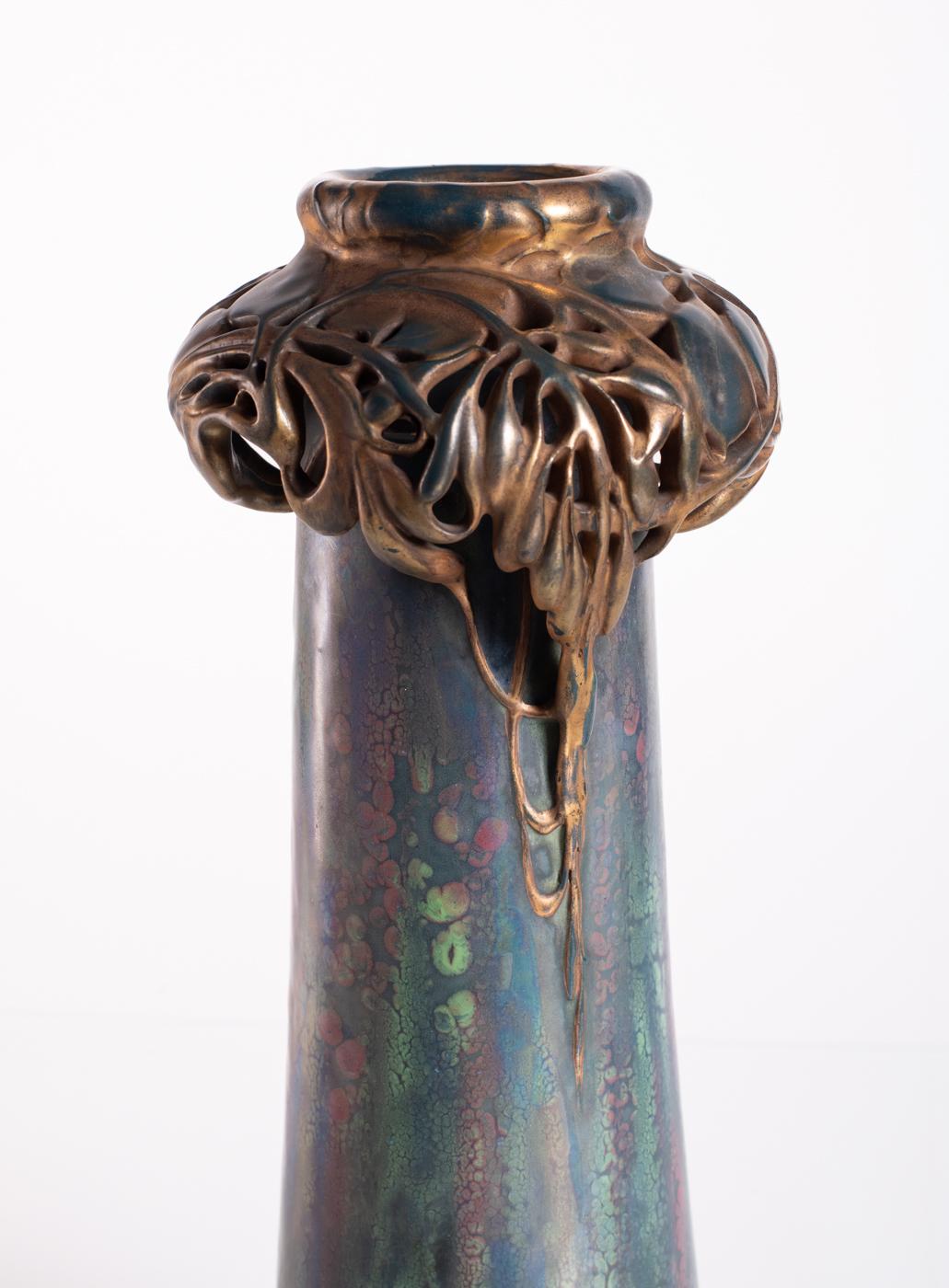 Floral Wreath Vase by Paul Dachsel for Amphora c. 1900 For Sale 3