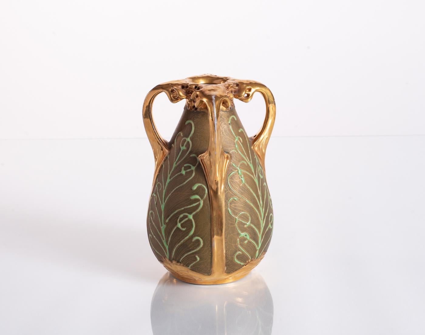 Peacock Vase by Paul Dachsel for Amphora, Art Nouveau c. 1900 For Sale 7
