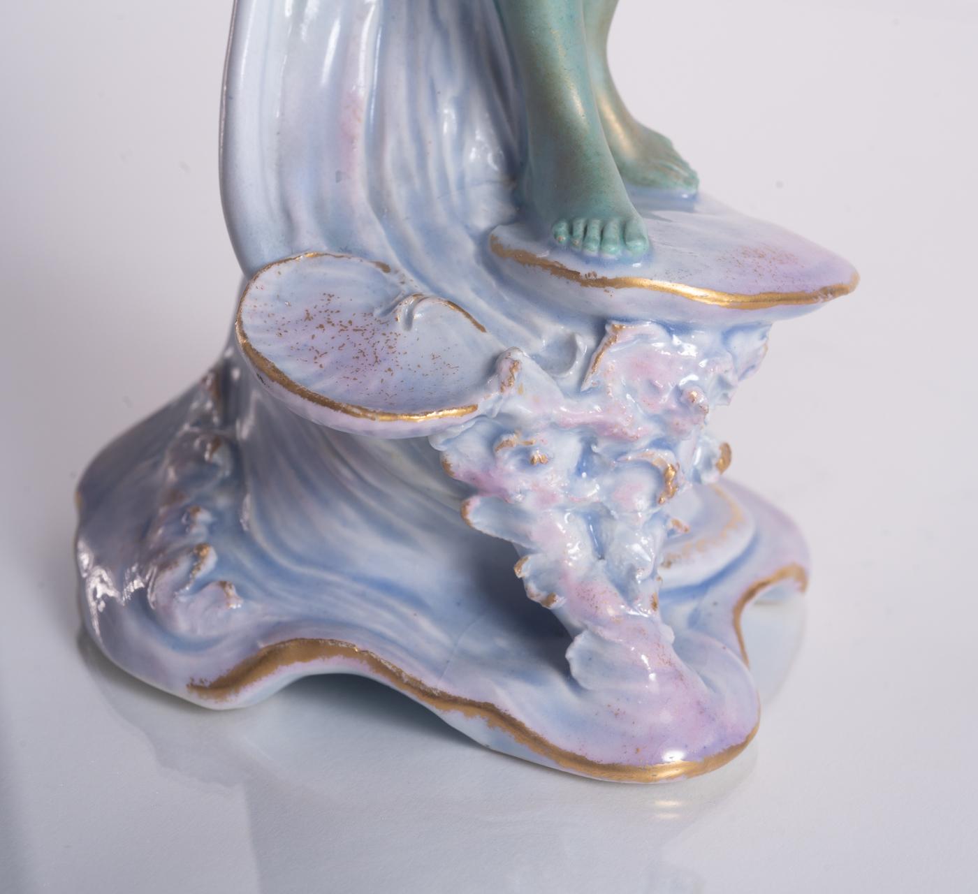 Maiden with Lily Pad by Ernst-Wahliss, Art Nouveau c. 1900 For Sale 4