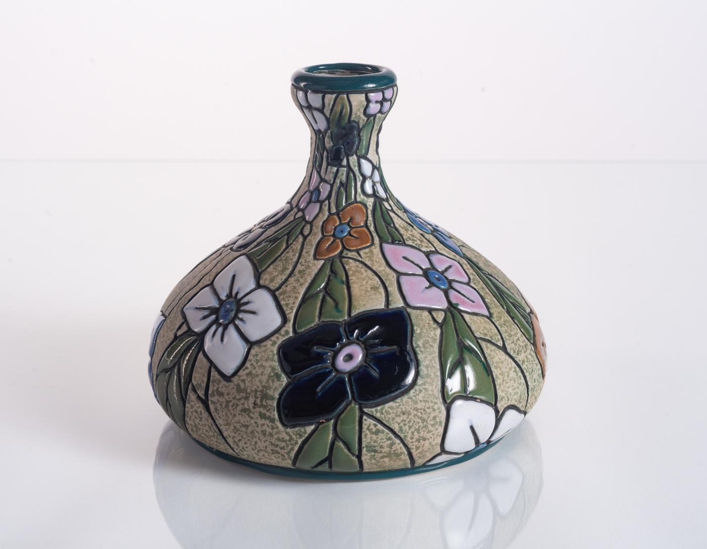 Vase à fleurs cloisonné par Amphora, Art Nouveau c. 1910 en vente 1