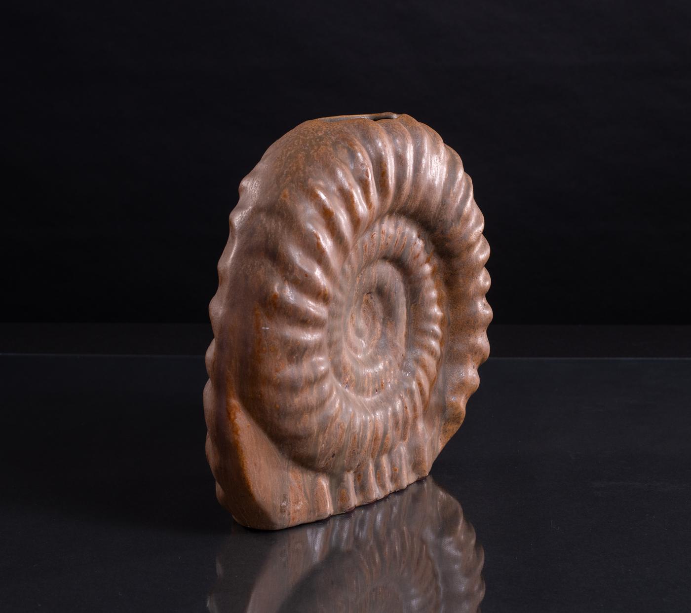 Organic Ammonite Vase by Schäffenacker, Modernist c. 1950 For Sale 4