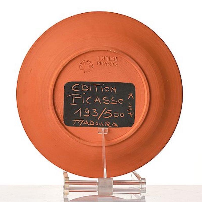Assiette en céramique Scne de Tauromachie, Pablo Picasso, 1957, Design, d'après-guerre, Toro en vente 1