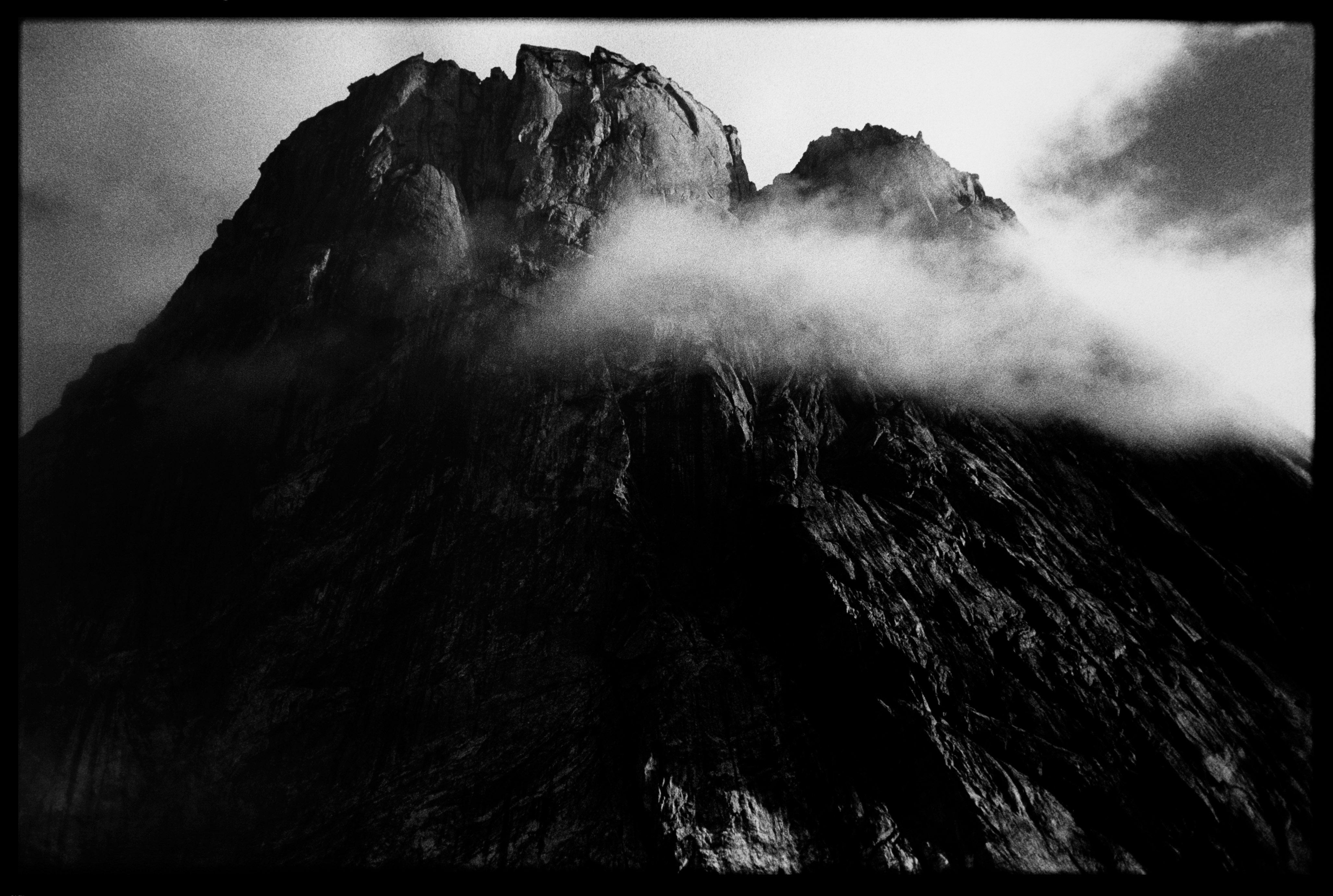 Benjamin Ruffieux Landscape Photograph - Mountain (Greenland) - analogue landscape photography