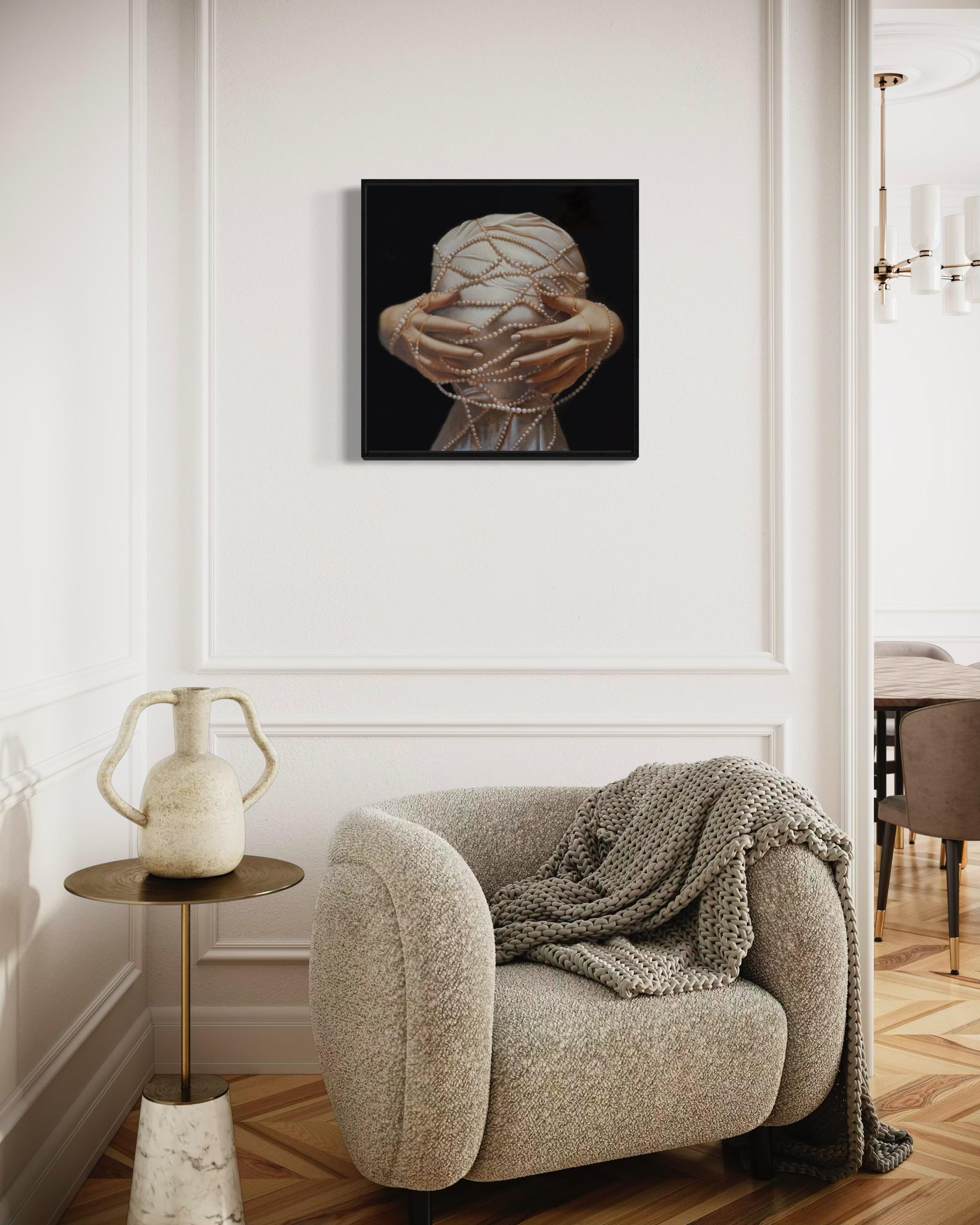 Oculto, 60x60cm, óleo sobre lienzo - Figurative Painting Negro de Arina Korzhikova