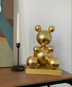 Gold Leaf Imitation 1.0 Metal Bear, animal minimalist sculpture 2020