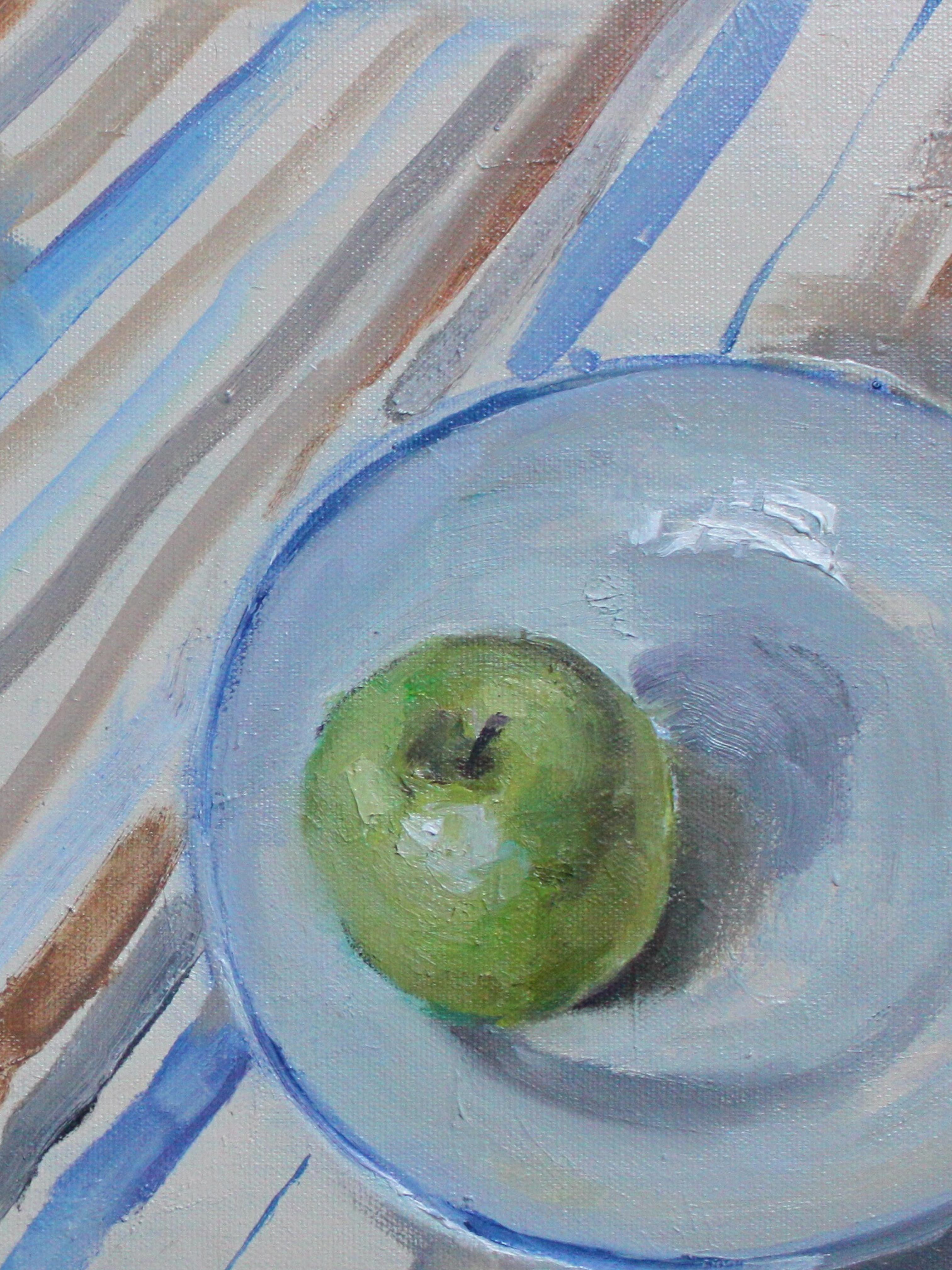 Still Life With an Apple - 21st Century Contemporary Impressionist Oil Painting - Gray Still-Life Painting by Valeria Privalikhina