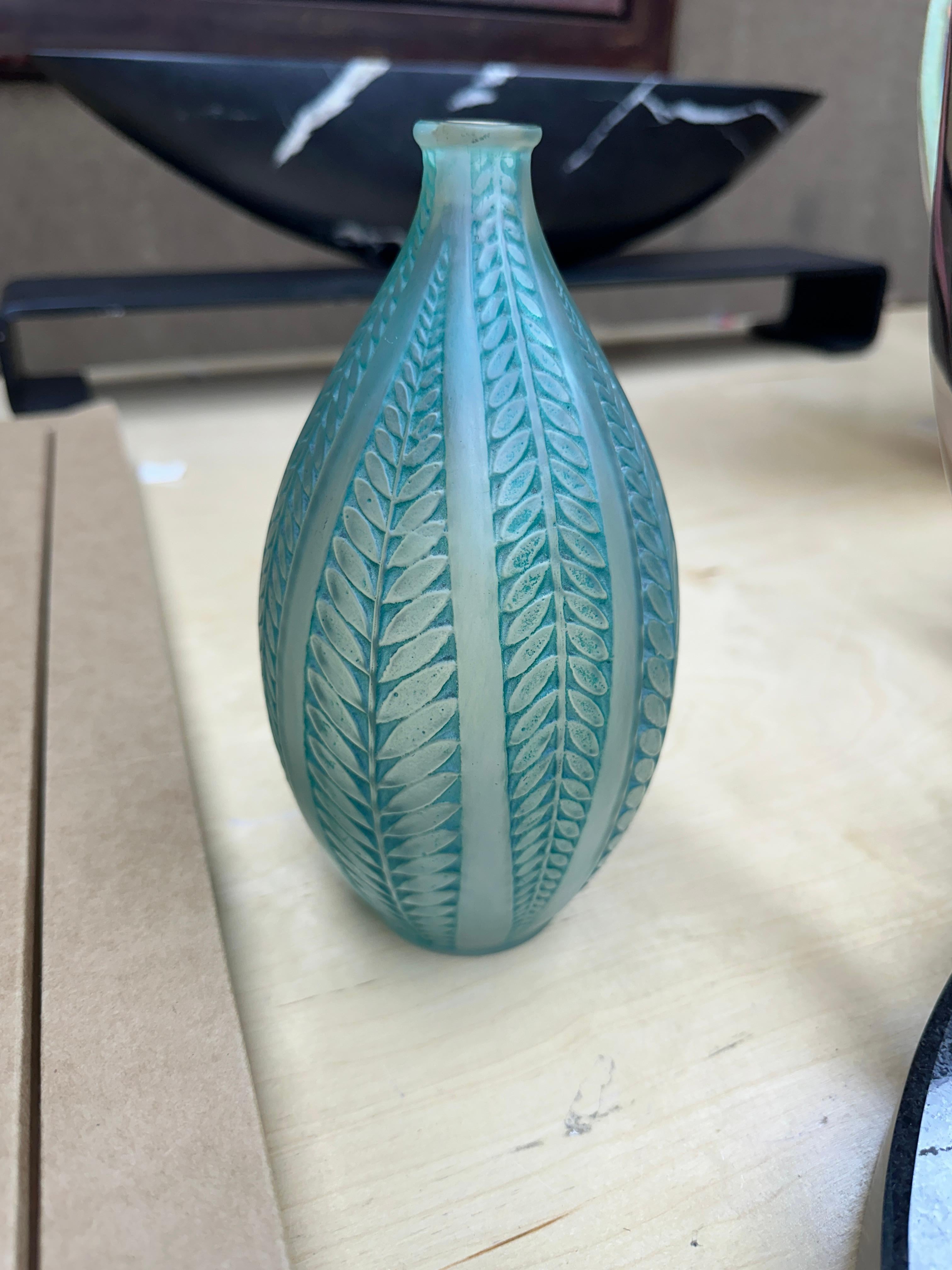 R. Lalique, Acacia Vase - Art Deco Art by René Lalique