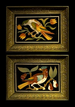 PAIR OF PIETRA DURA PLAQUES WITH BIRDS IN GILT BRONZE FRAME, 18th Century
