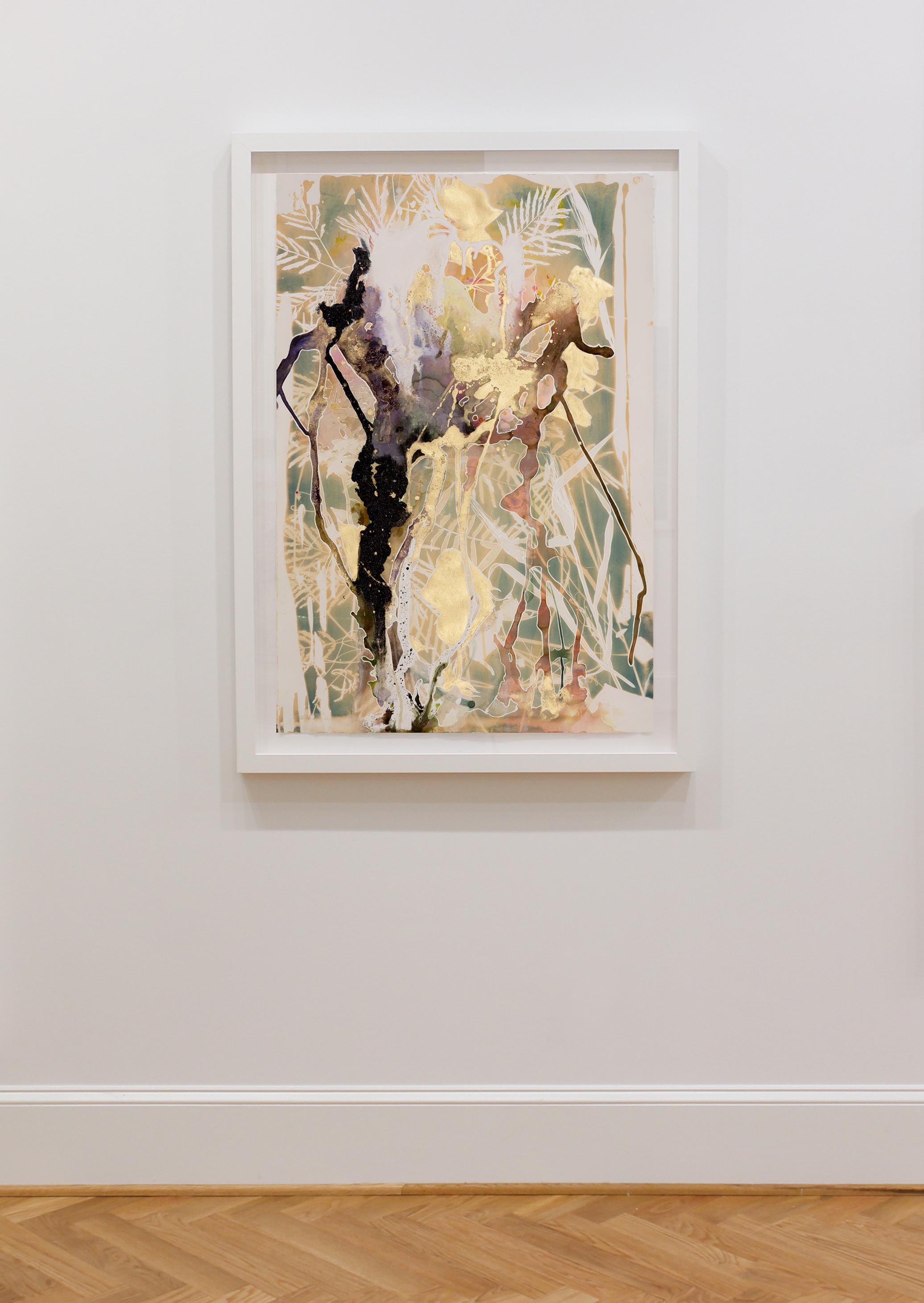 Psychischer Garten (Goldene Stunde) - botanisch - Cyanotypie - ätherisch - farbenfroh (Beige), Abstract Drawing, von Caroline Bullock