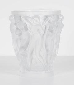 1980 cristal clair 240mm de haut, 189 mm de diamètre "Vase Bacchantes" par René Lalique