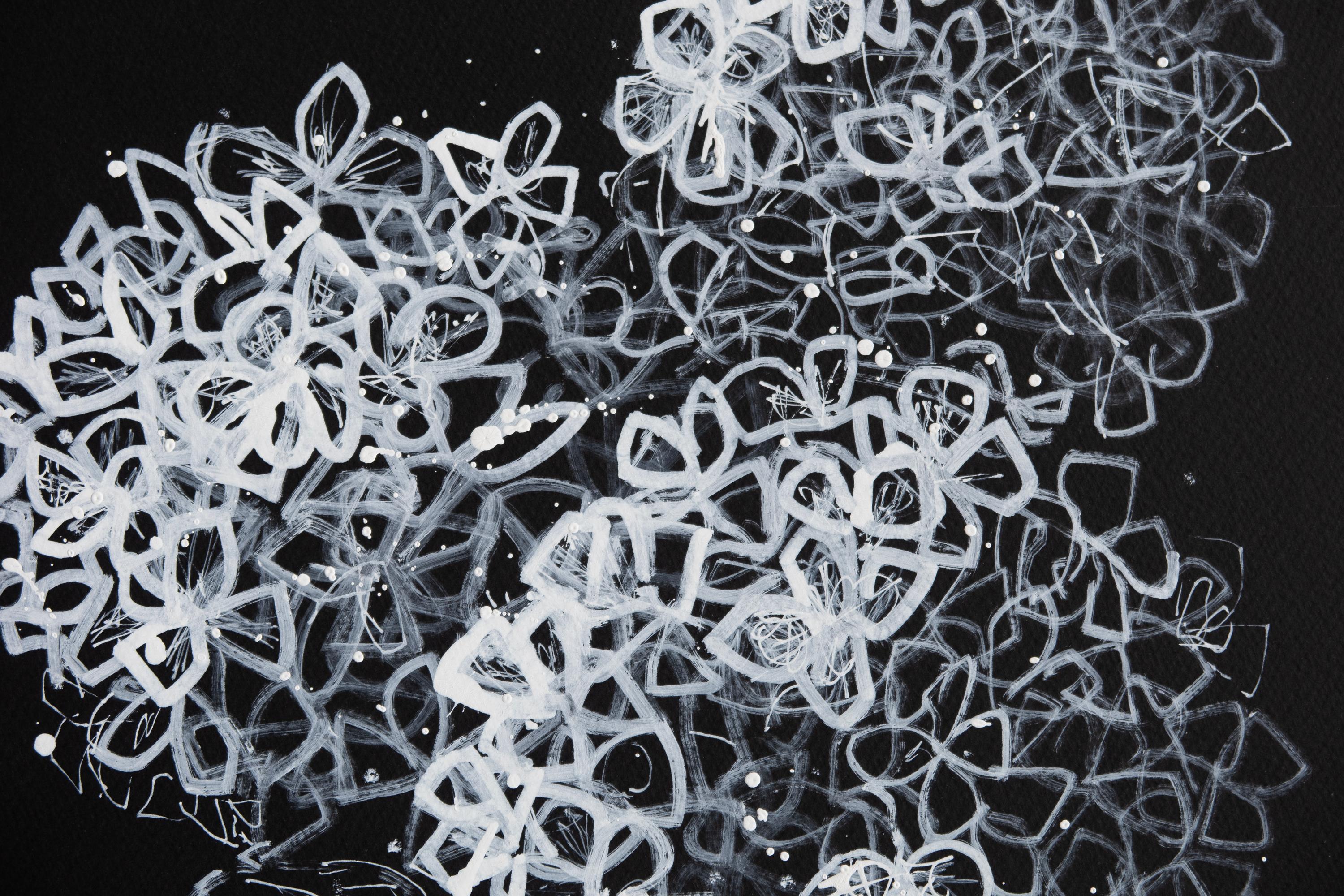 'Hydrangeas in White' Contemporary monochrome black white drawing nature minimal For Sale 2