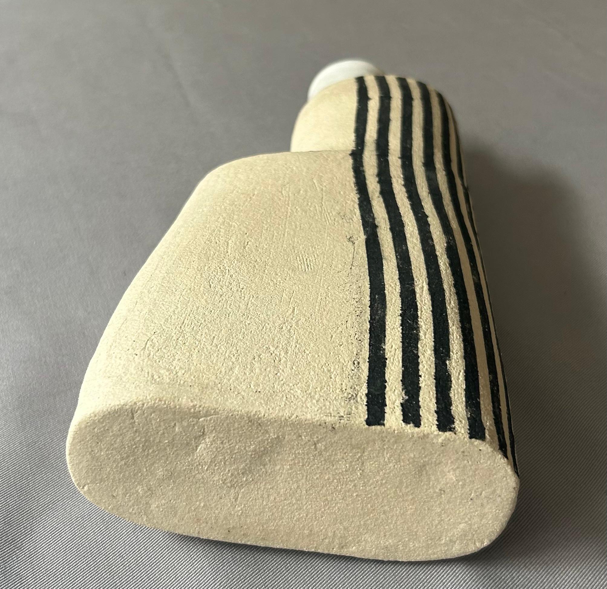 Vase contemporain fait main en vente 3